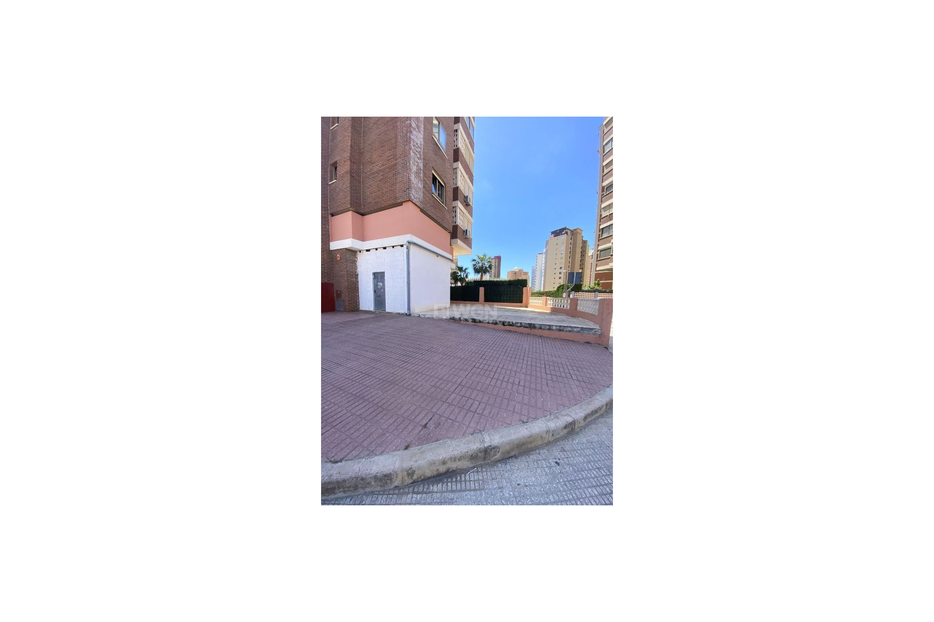 Resale - Commercial - Benidorm - Costa Blanca