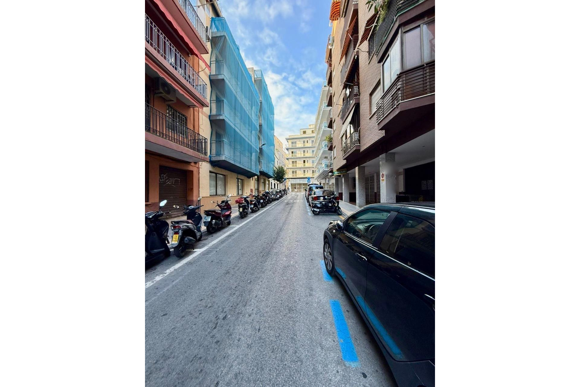 Resale - Commercial - Benidorm - Poniente