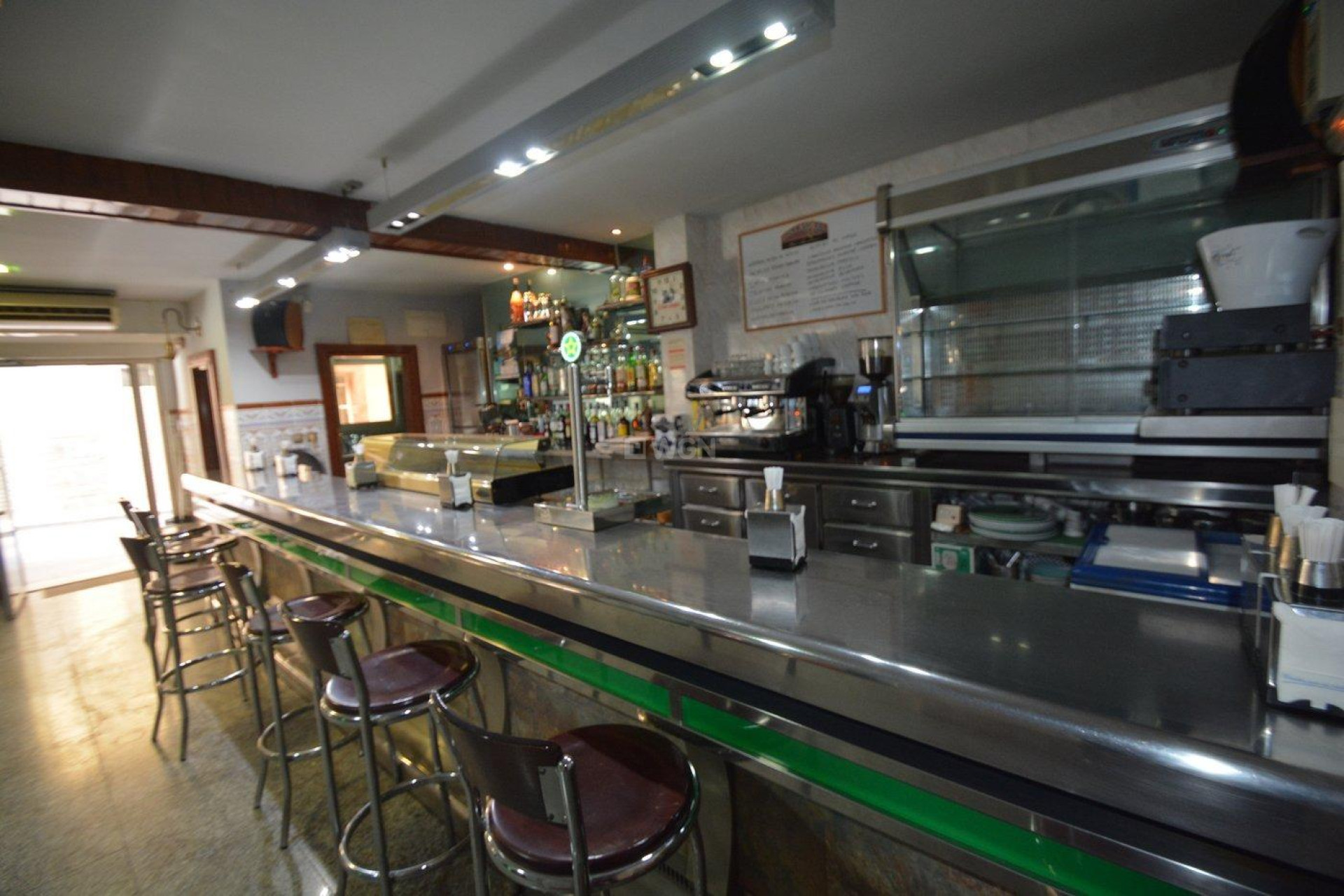 Resale - Commercial - Bigastro - Centro