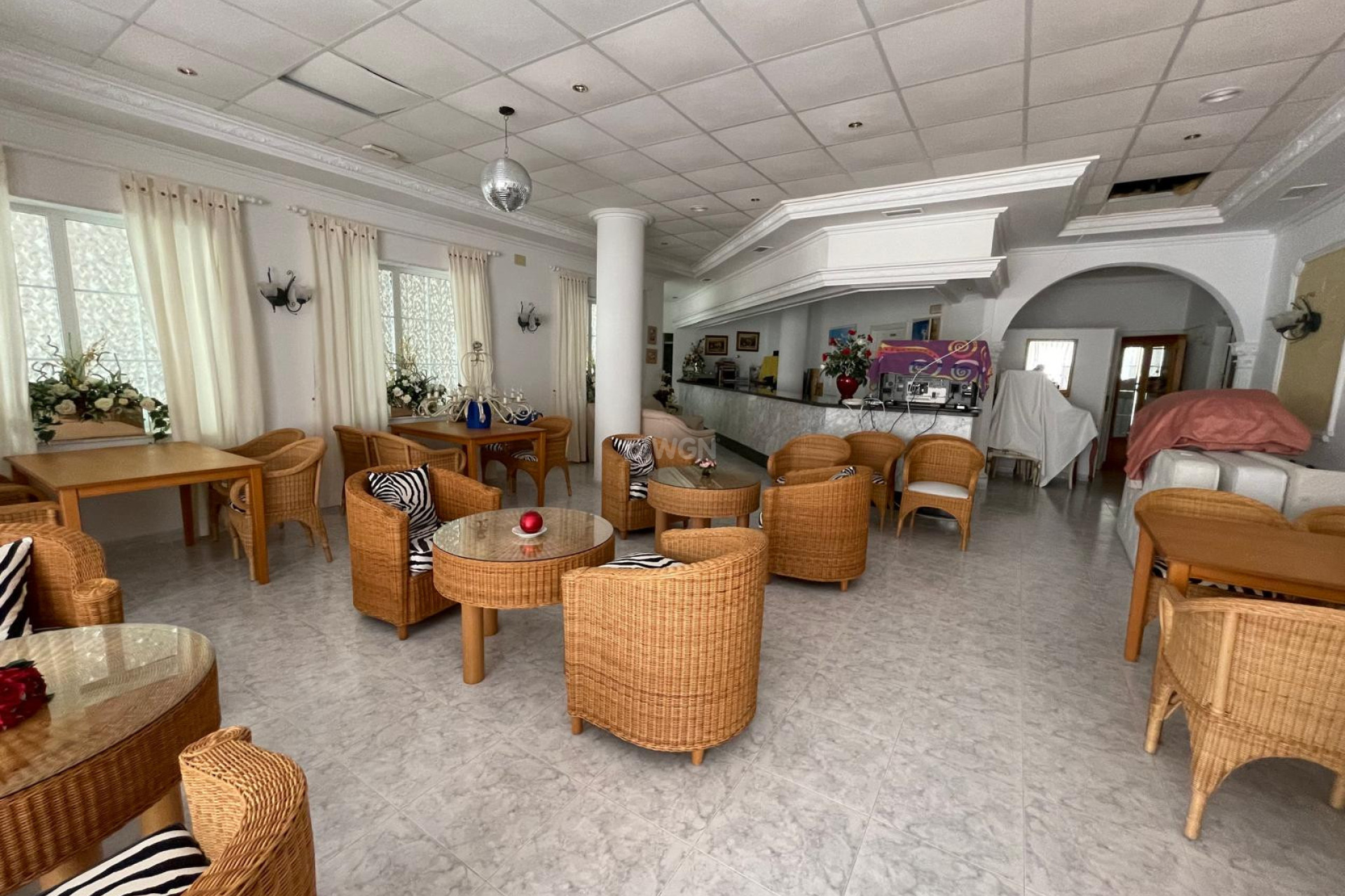 Resale - Commercial - Guardamar del Segura - Costa Blanca