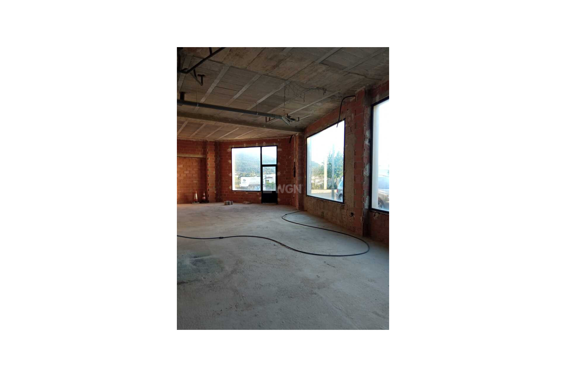 Resale - Commercial - Jalón - Inland