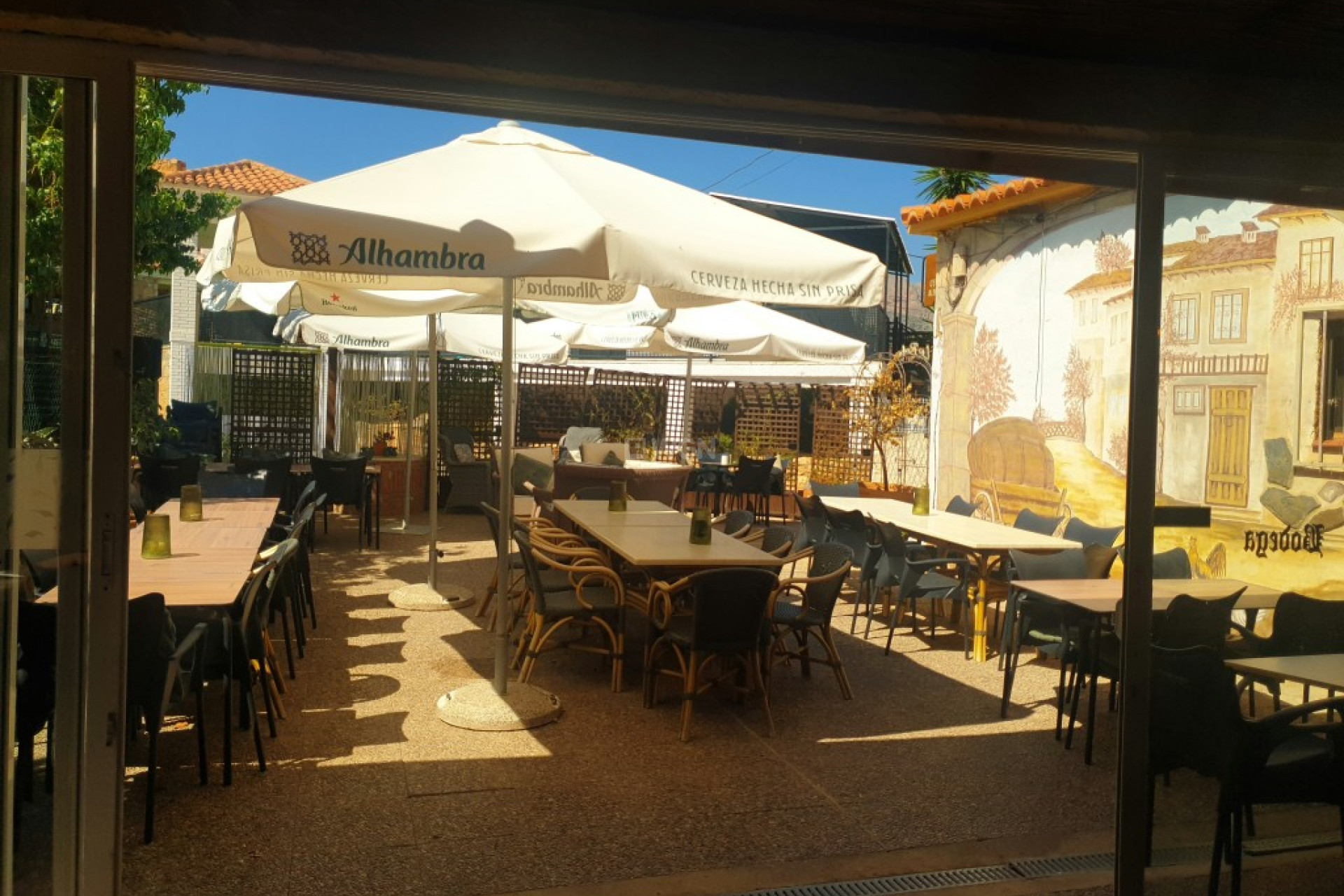 Resale - Commercial - La Nucía - Costa Blanca