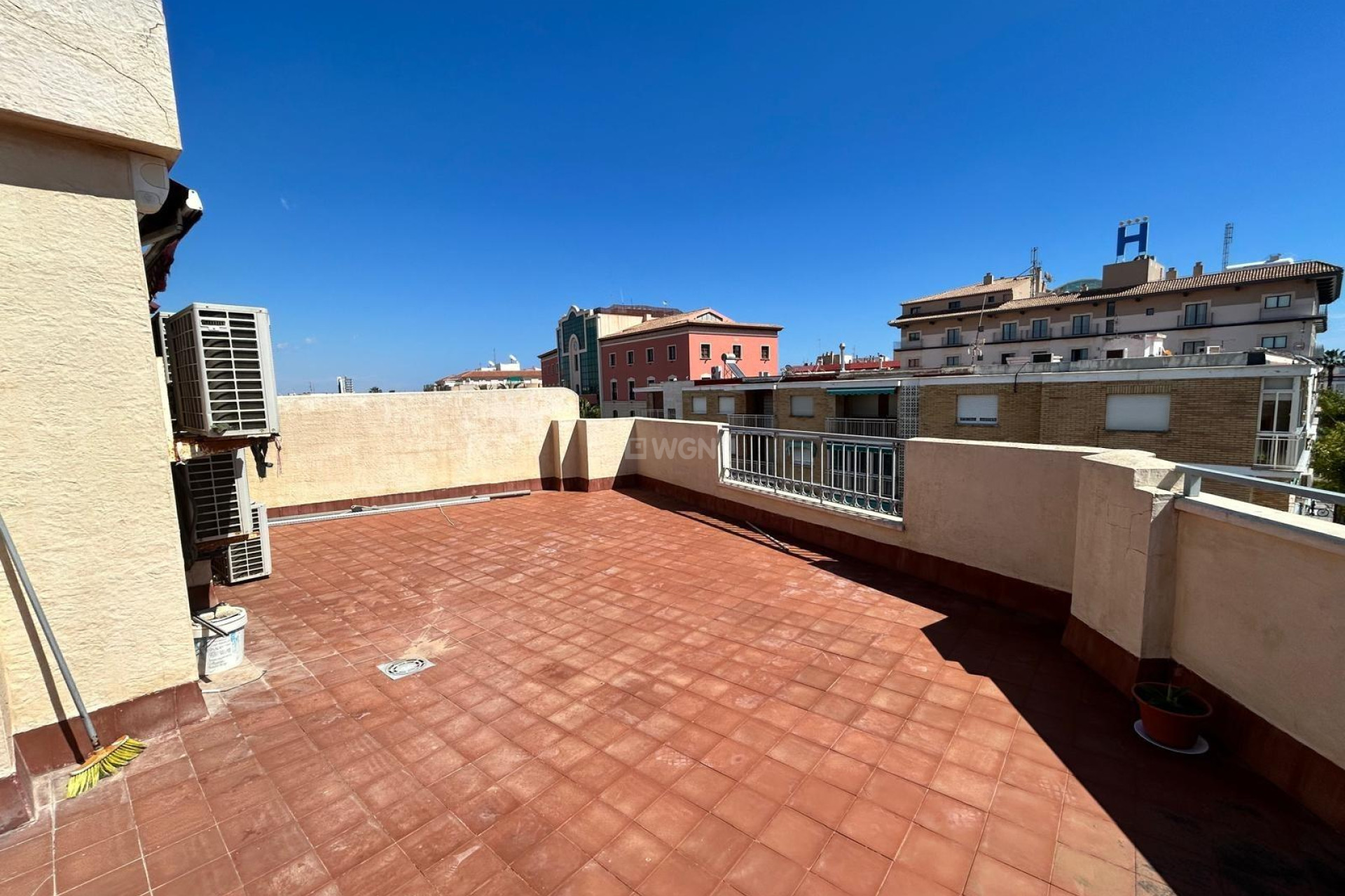 Resale - Commercial - Los Alcázares - Centro