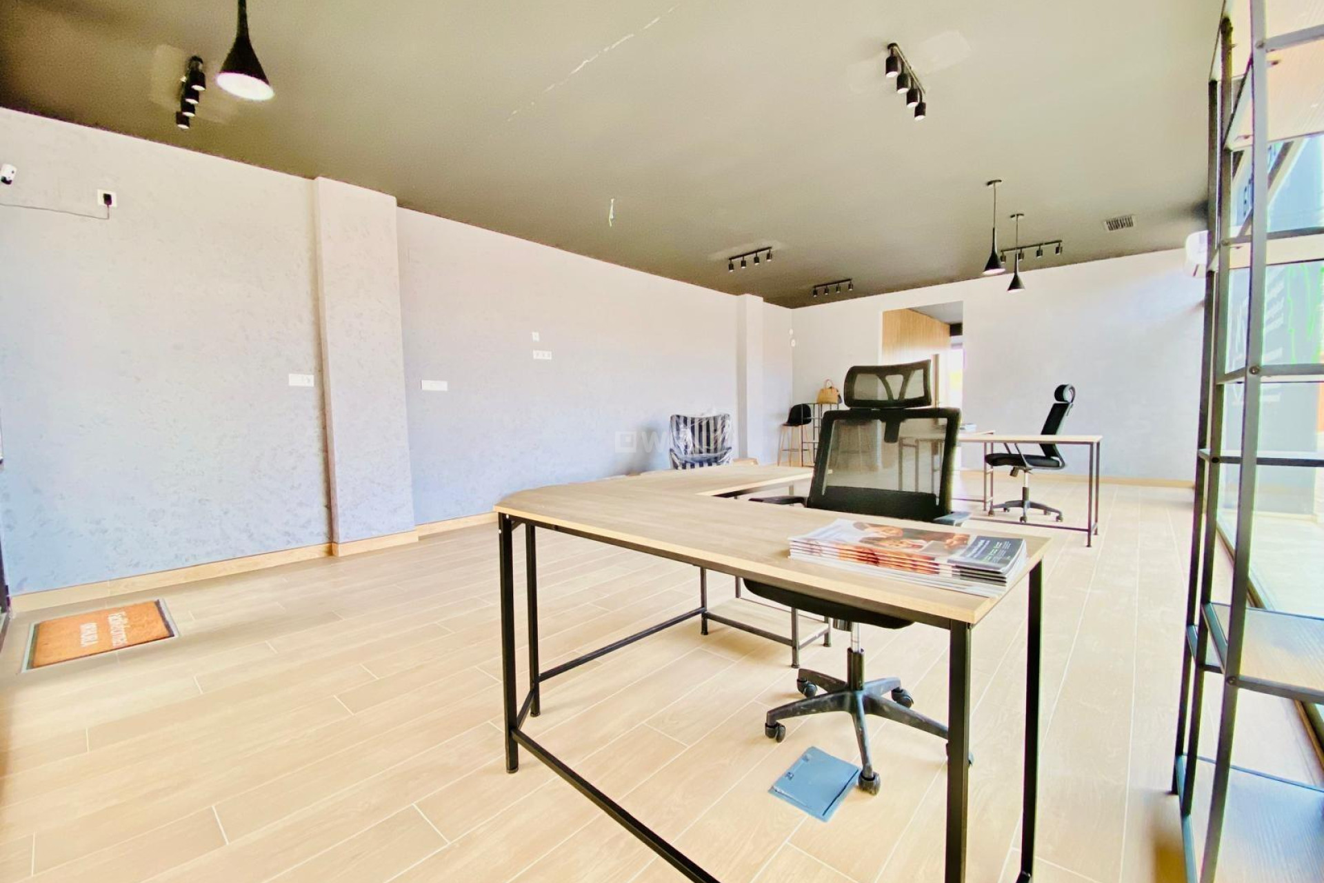 Resale - Commercial - Orihuela Costa - Villamartín-las Filipinas