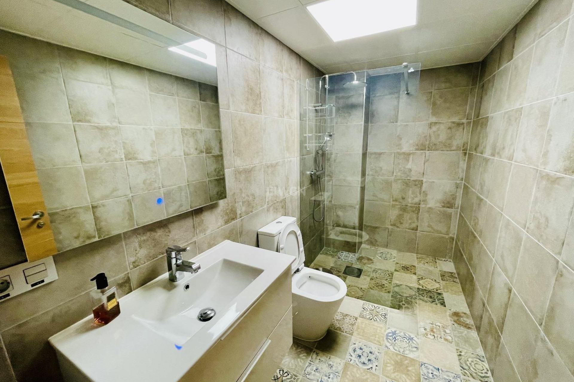 Resale - Commercial - Torrevieja - Centro