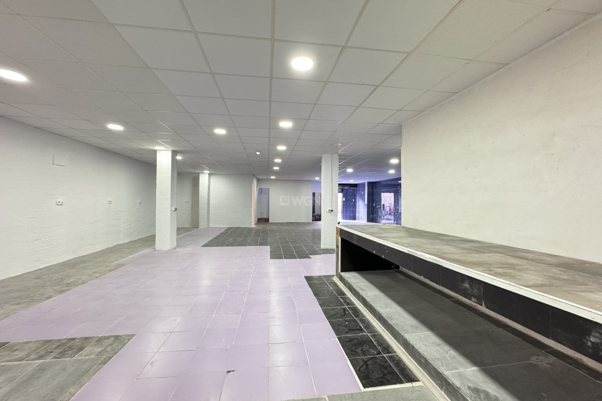 Resale - Commercial - Torrevieja - Costa Blanca