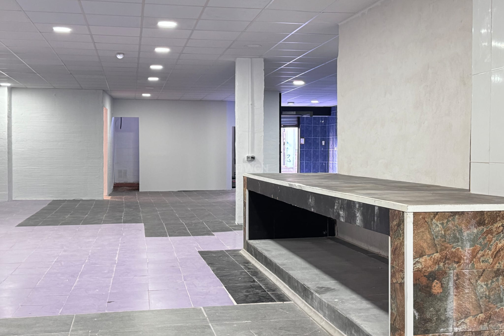 Resale - Commercial - Torrevieja - Costa Blanca