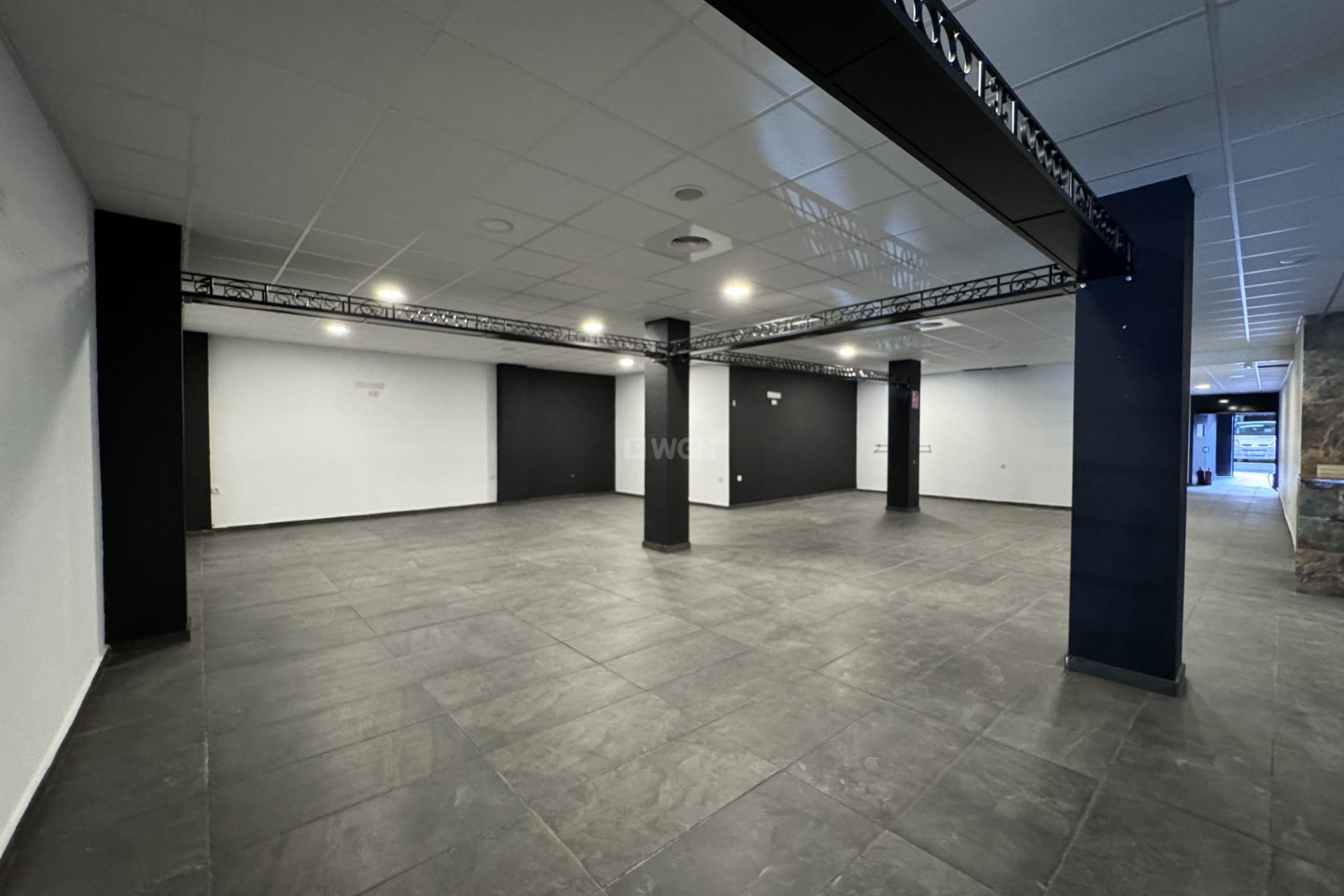 Resale - Commercial - Torrevieja - Costa Blanca