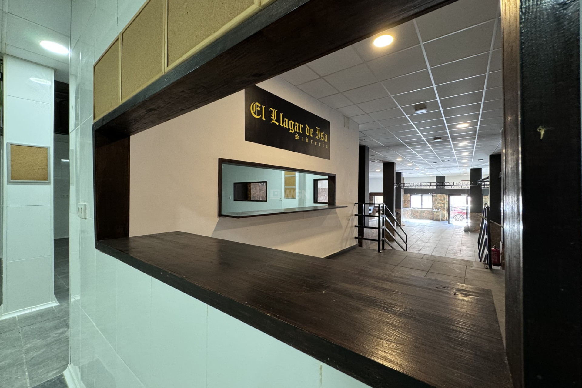 Resale - Commercial - Torrevieja - Costa Blanca