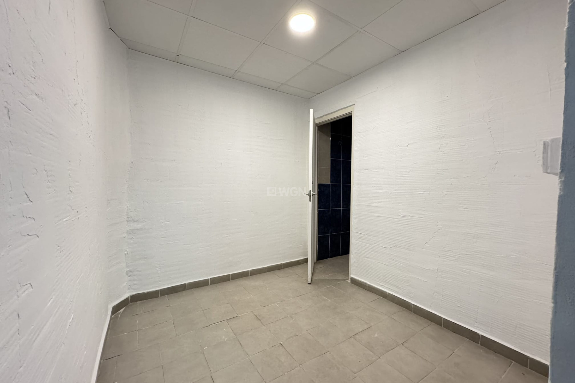 Resale - Commercial - Torrevieja - Costa Blanca