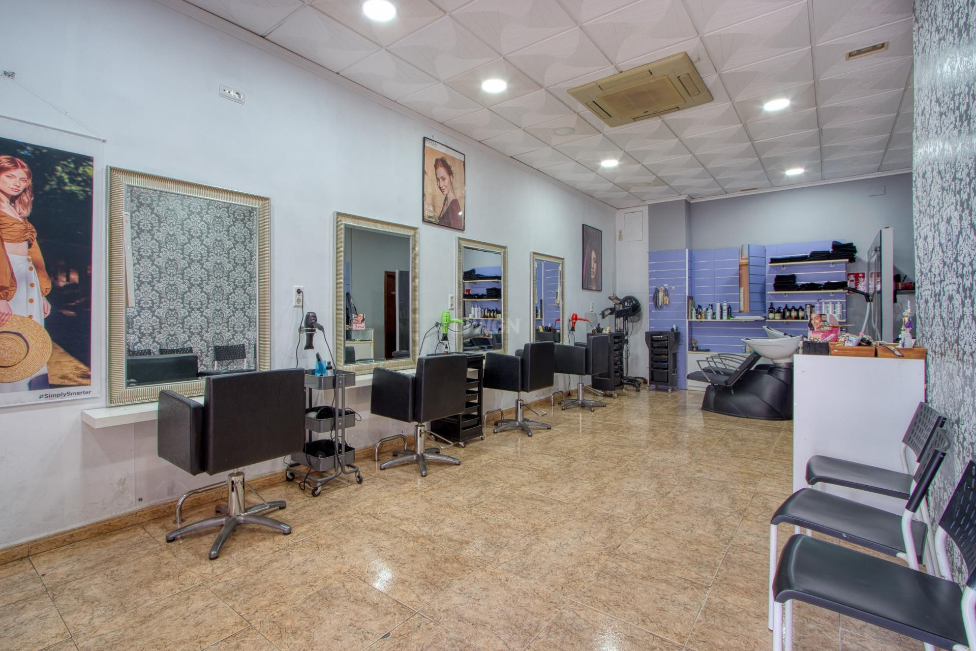 Resale - Commercial - Torrevieja - La Mata