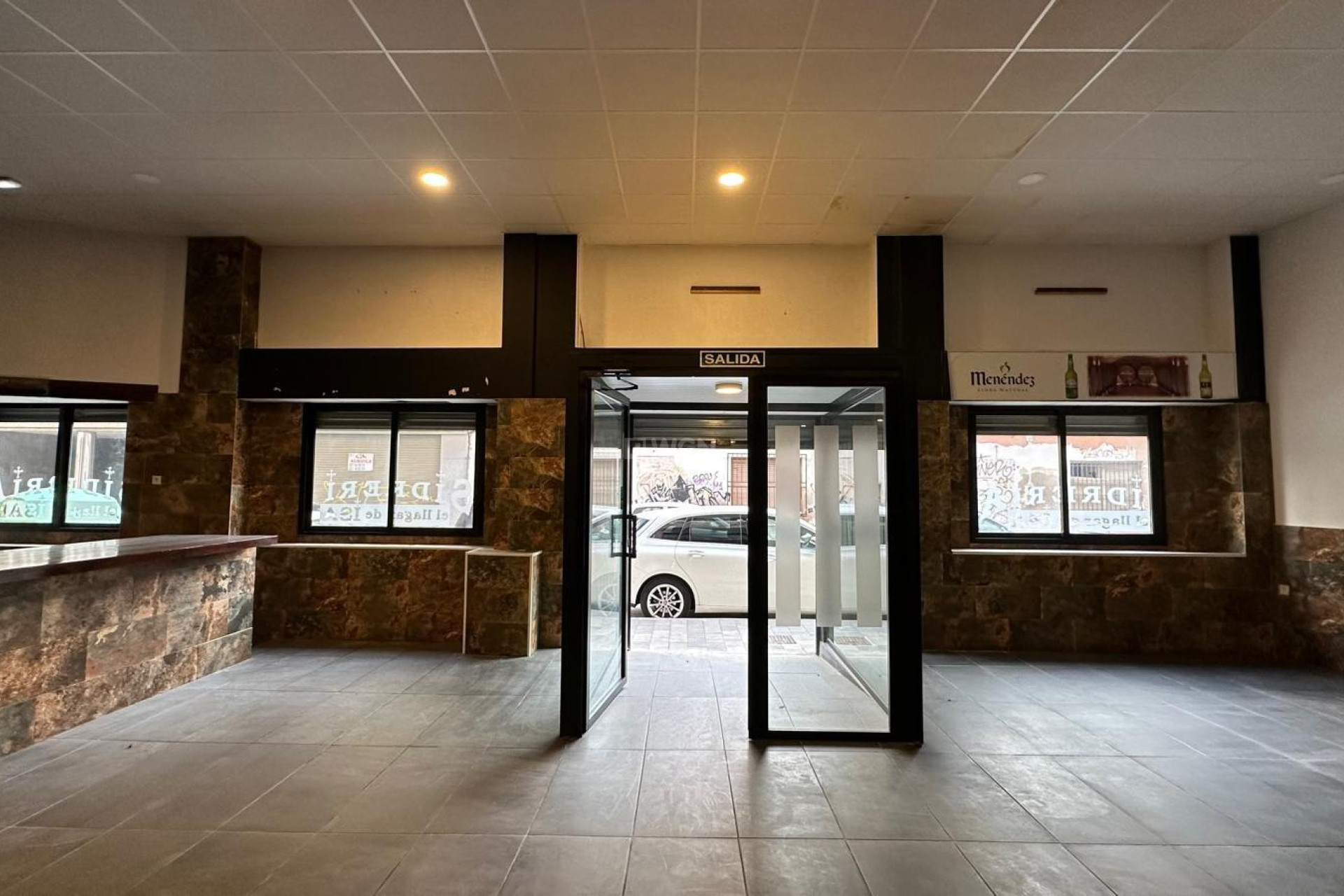 Resale - Commercial - Torrevieja - Paseo Maritimo