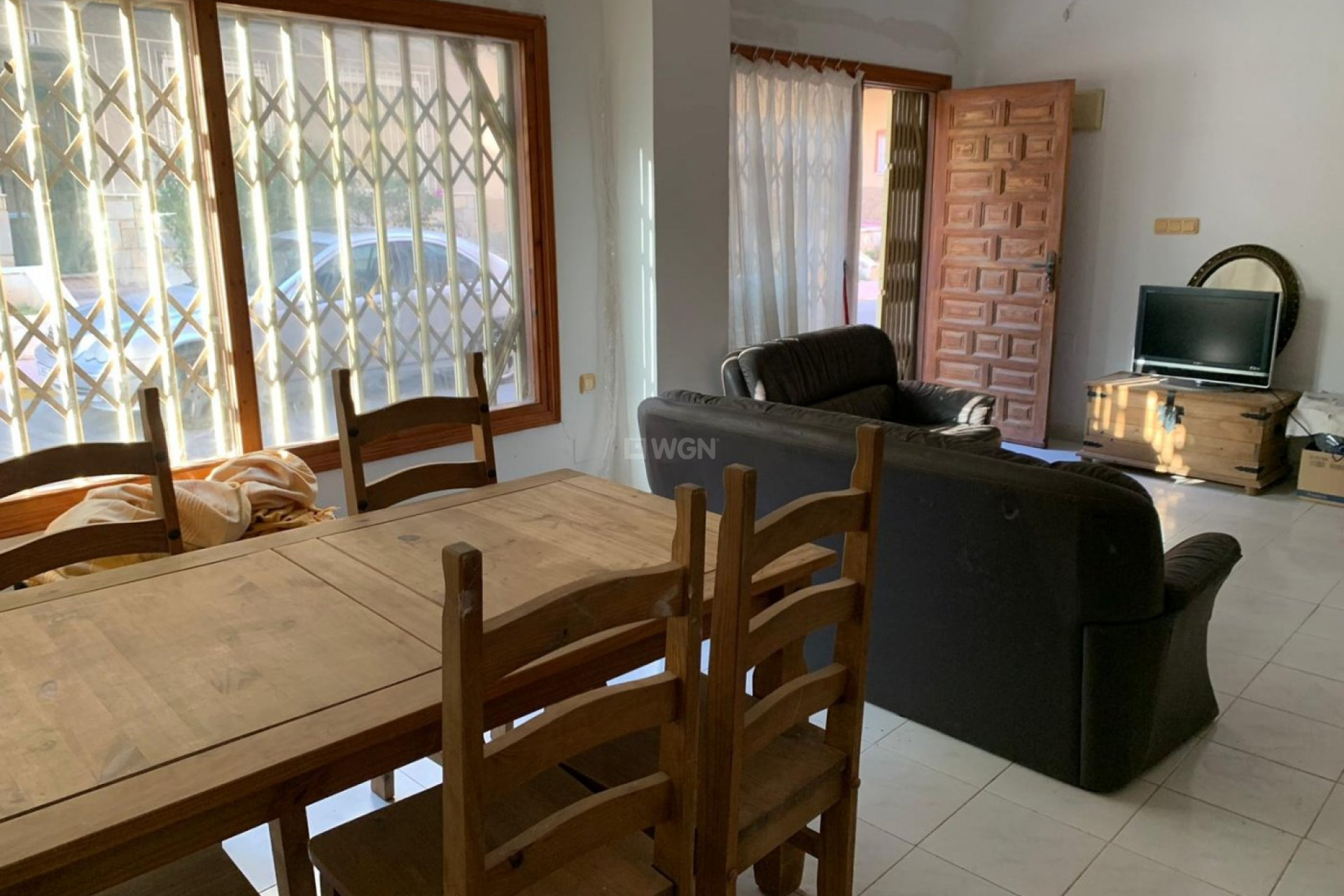 Resale - Commercial - Torrevieja - Playa de los Locos