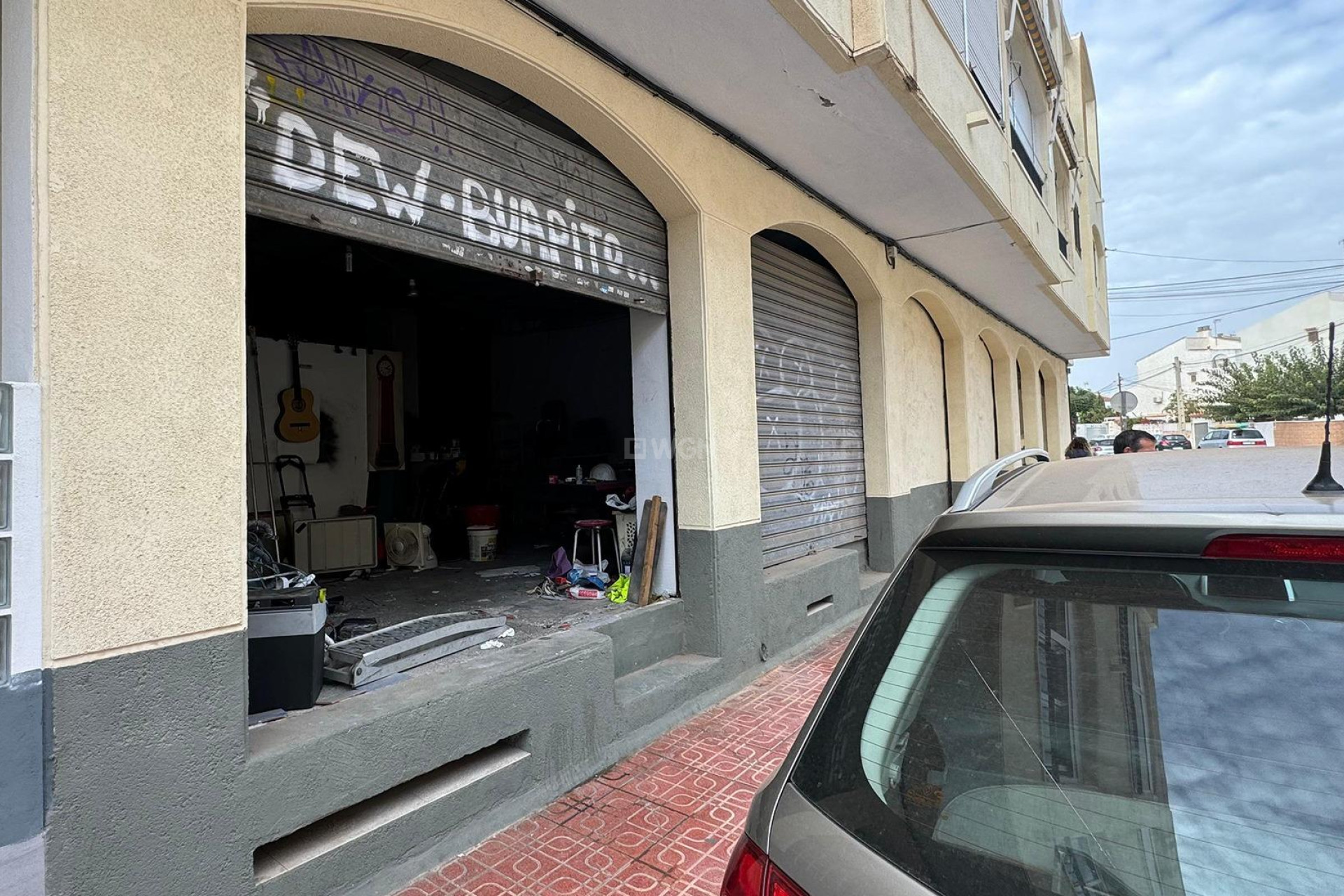 Resale - Commercial - Torrevieja - Playa del Cura