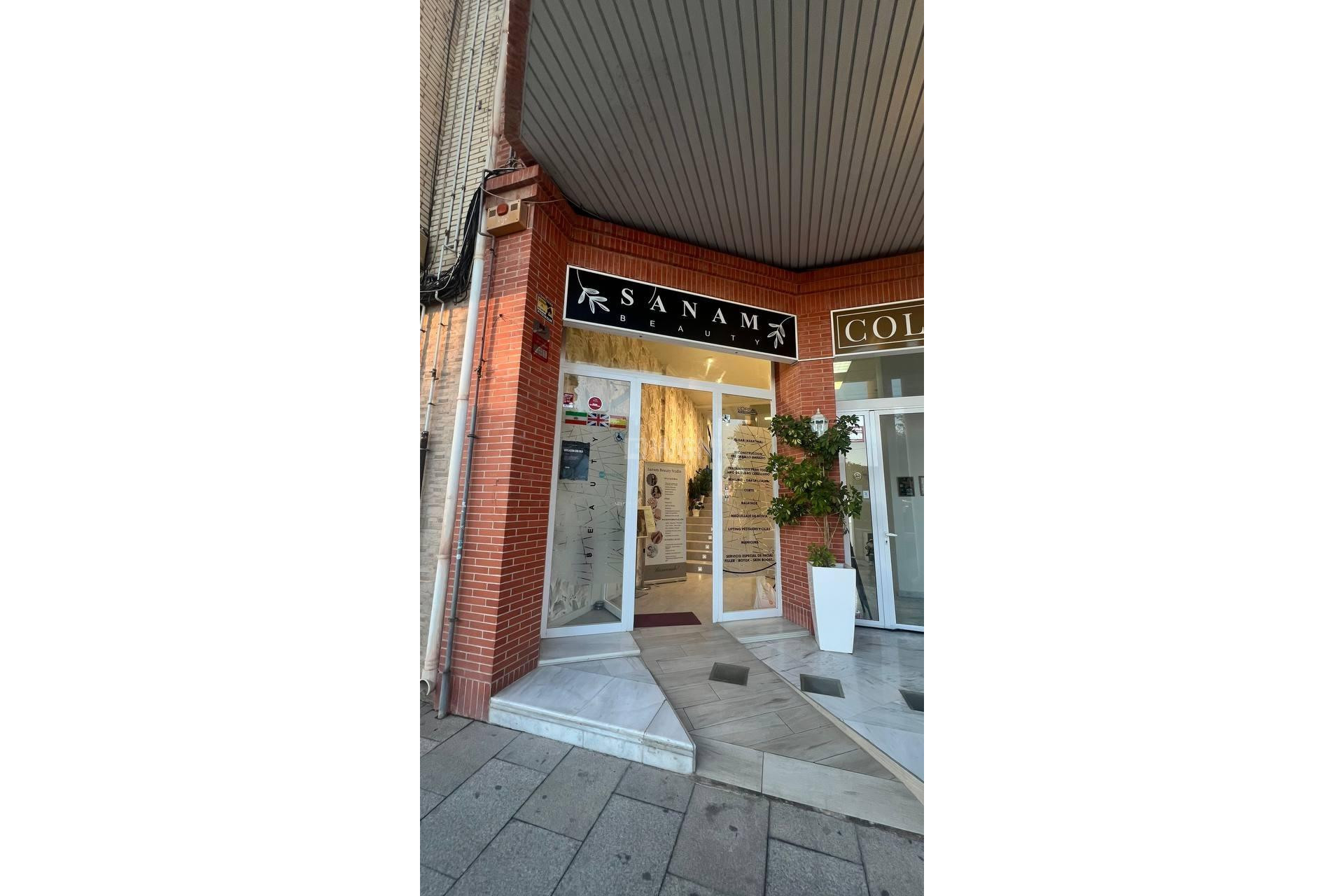 Resale - Commercial - Torrevieja - Puerto Deportivo