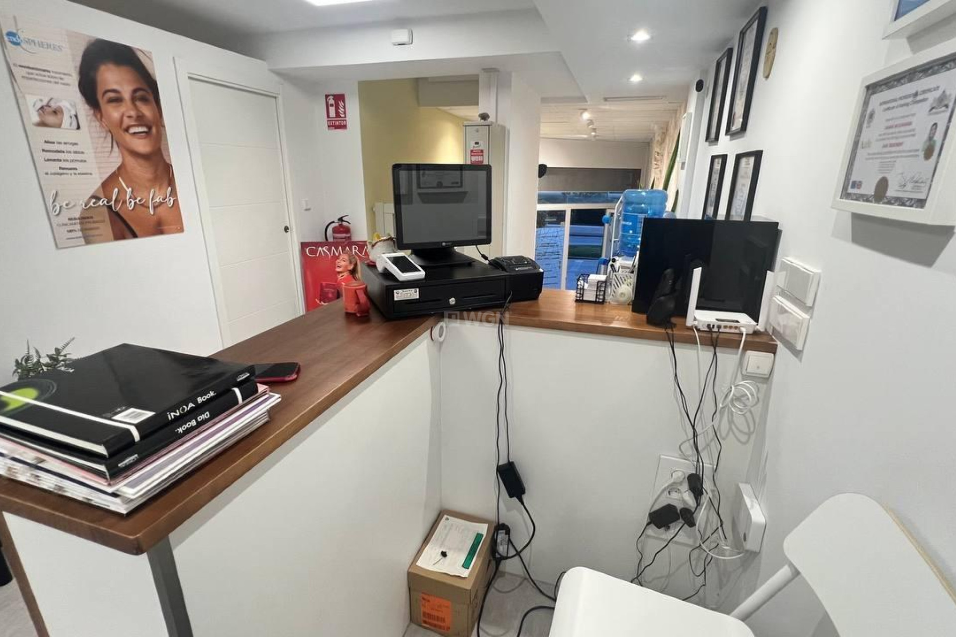 Resale - Commercial - Torrevieja - Puerto Deportivo