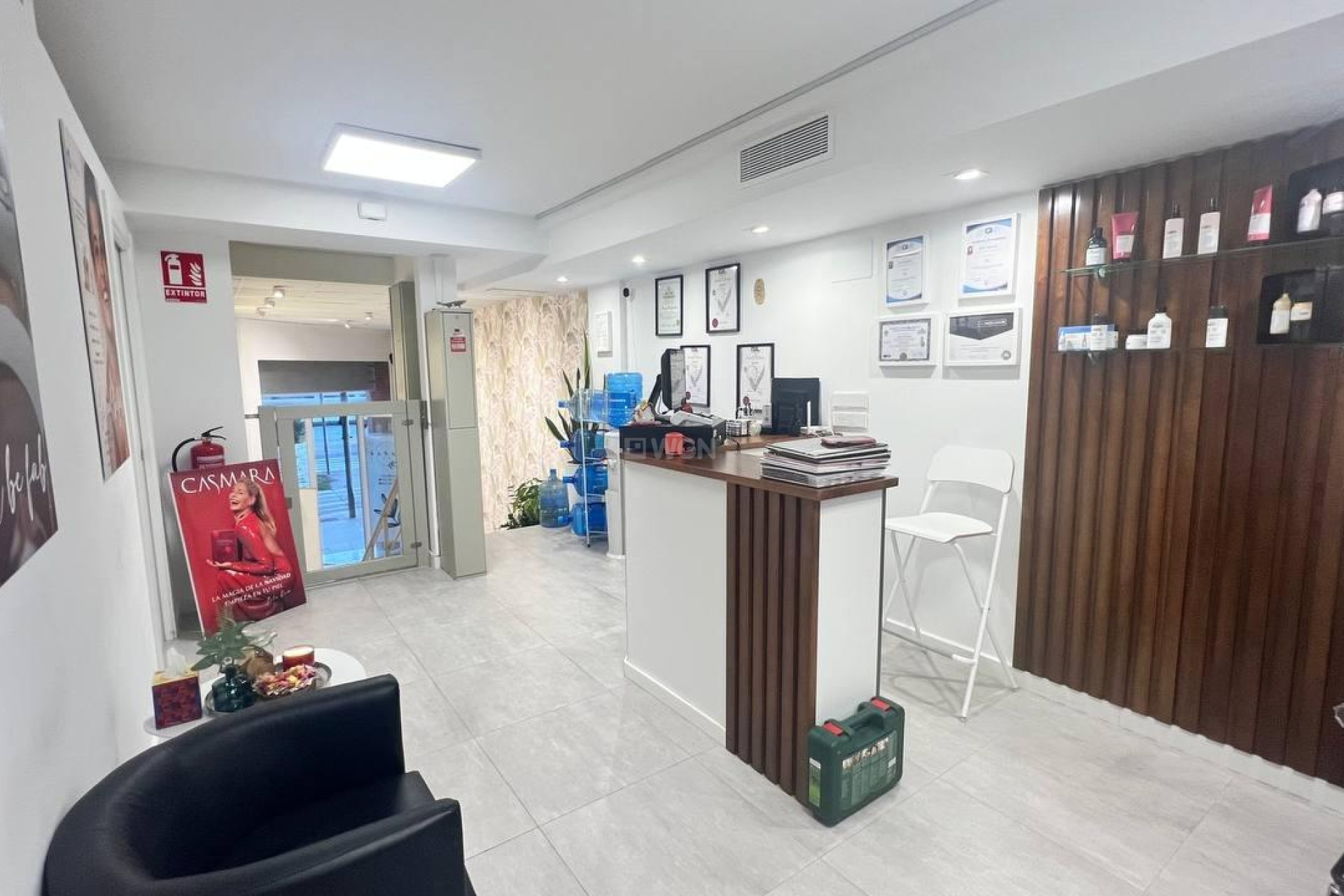 Resale - Commercial - Torrevieja - Puerto Deportivo