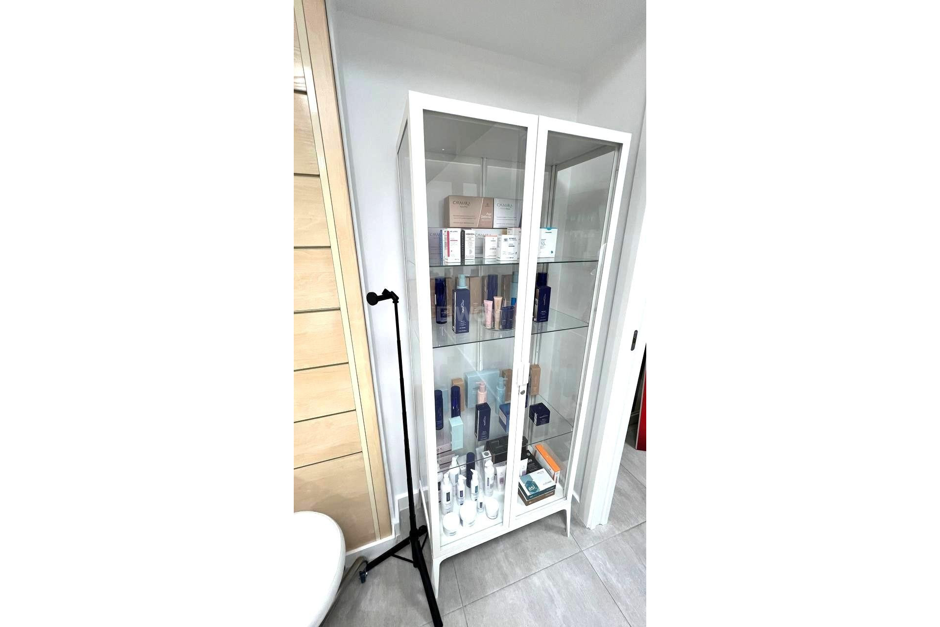 Resale - Commercial - Torrevieja - Puerto Deportivo