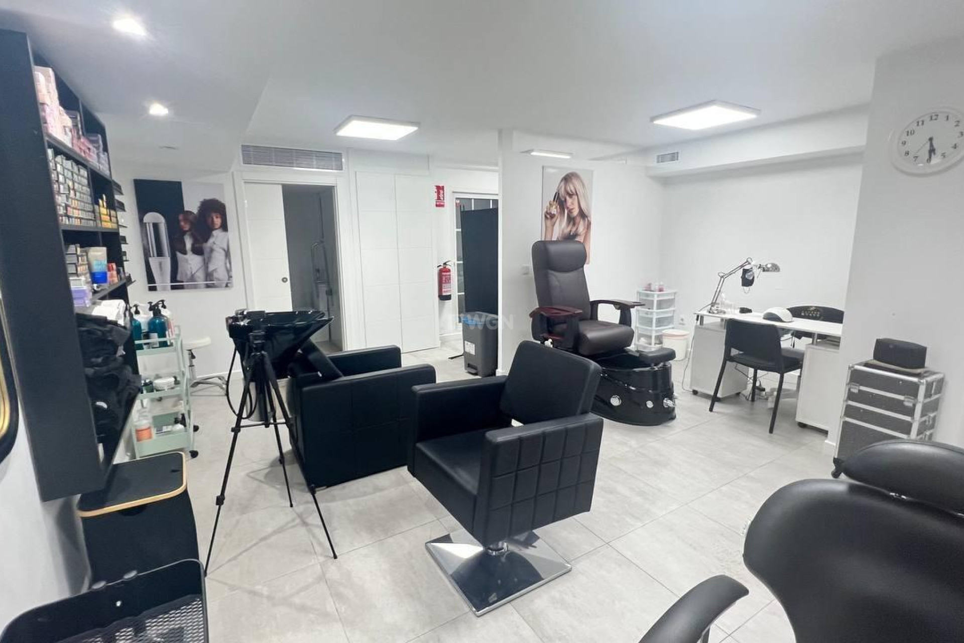 Resale - Commercial - Torrevieja - Puerto Deportivo