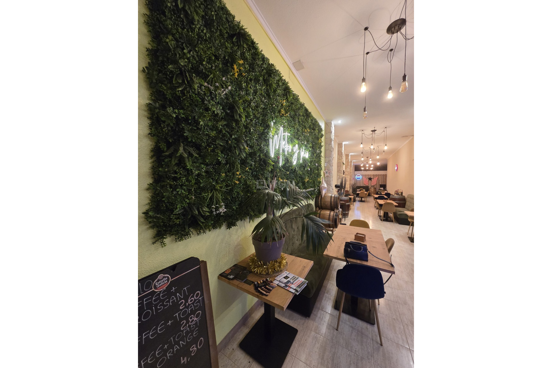 Resale - Commercial - Torrevieja