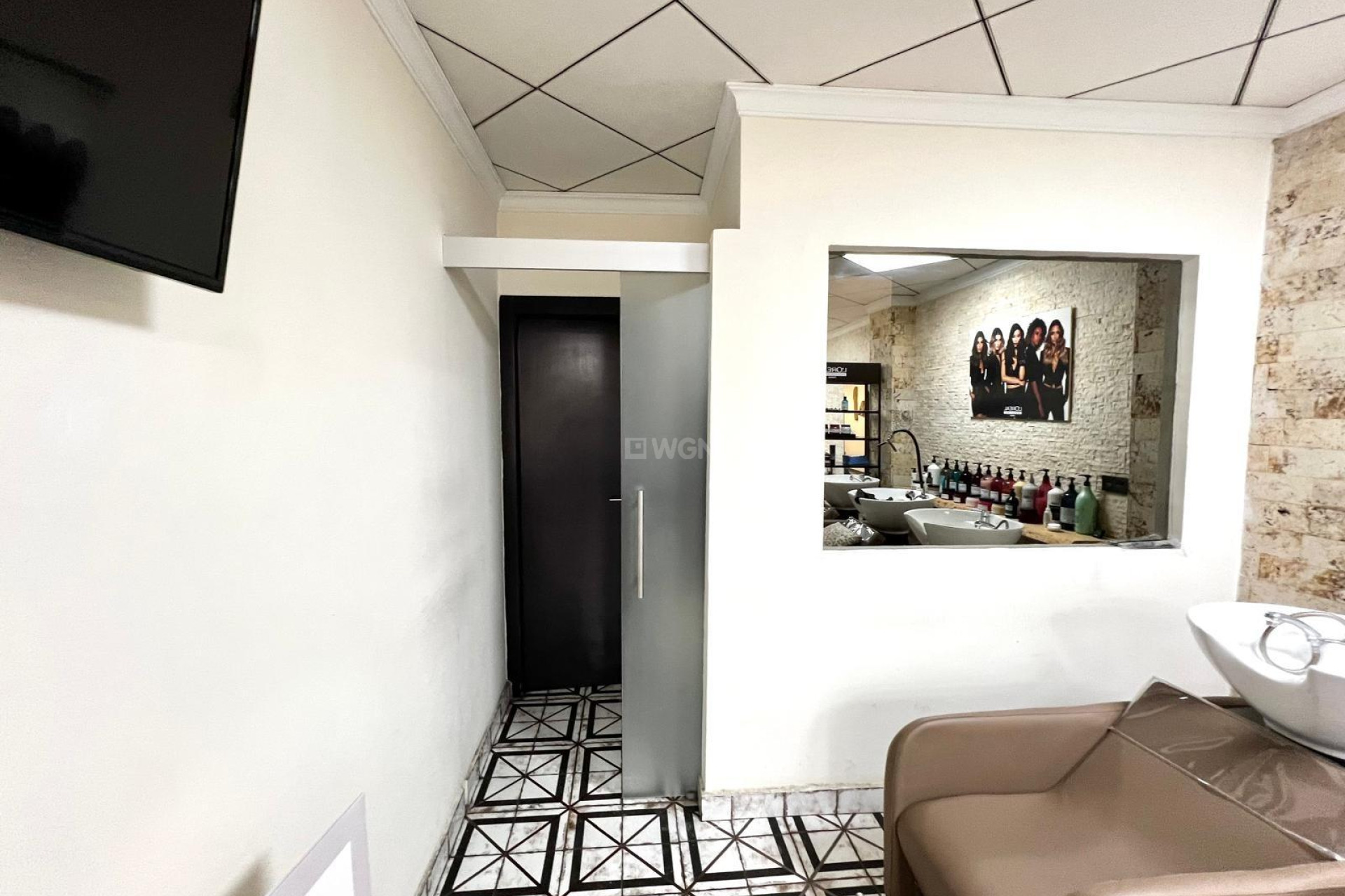 Resale - Commercial - Torrevieja