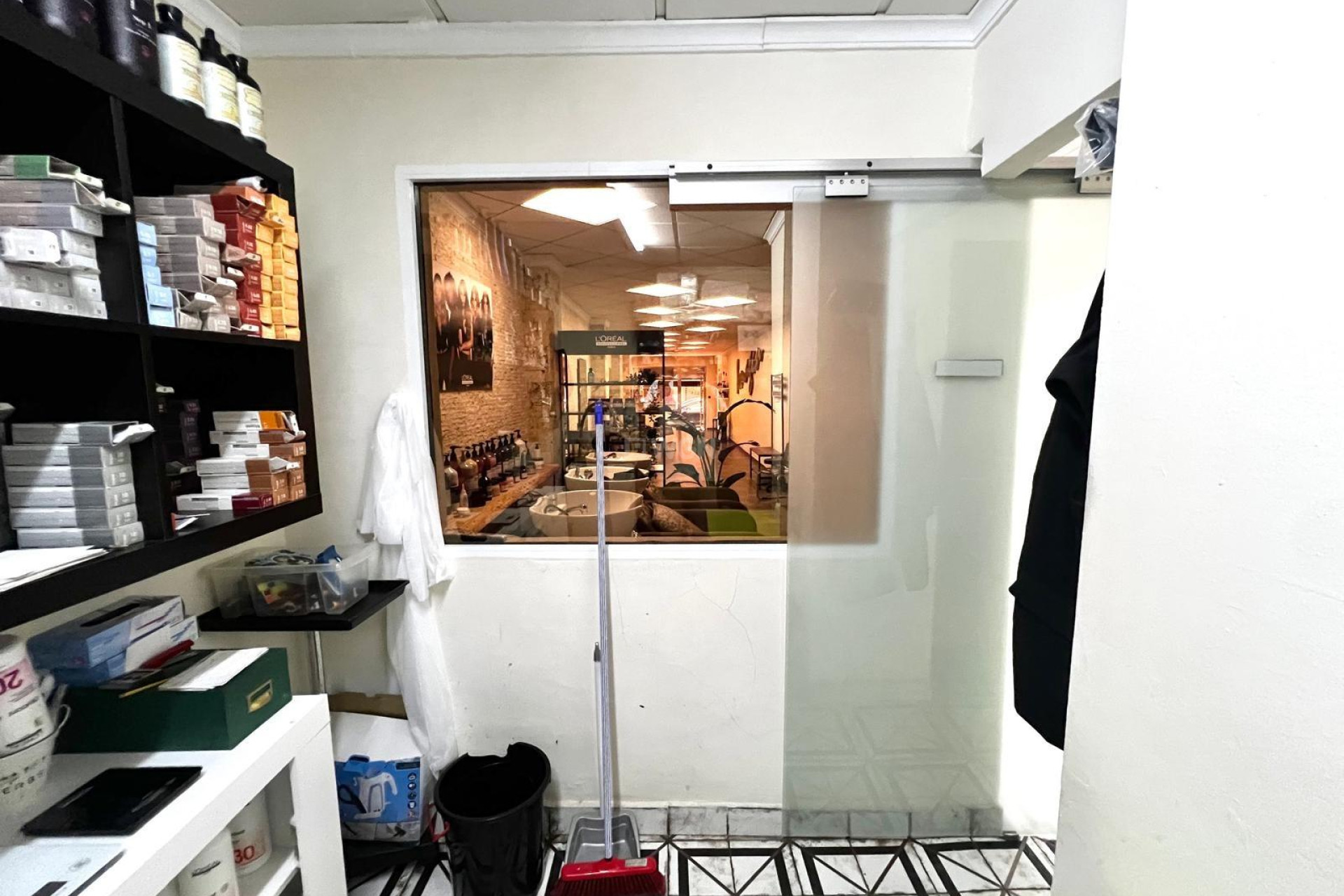 Resale - Commercial - Torrevieja