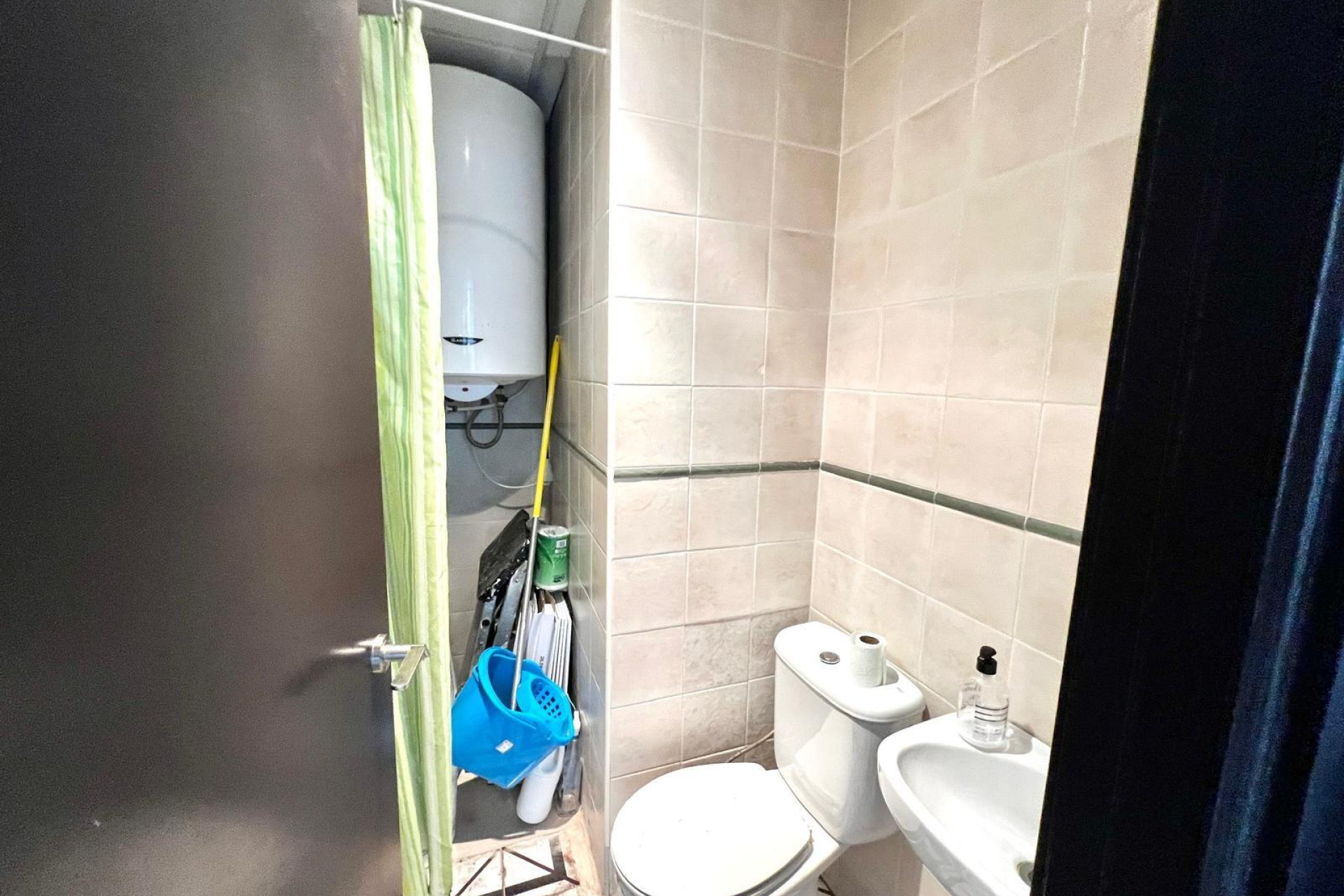 Resale - Commercial - Torrevieja