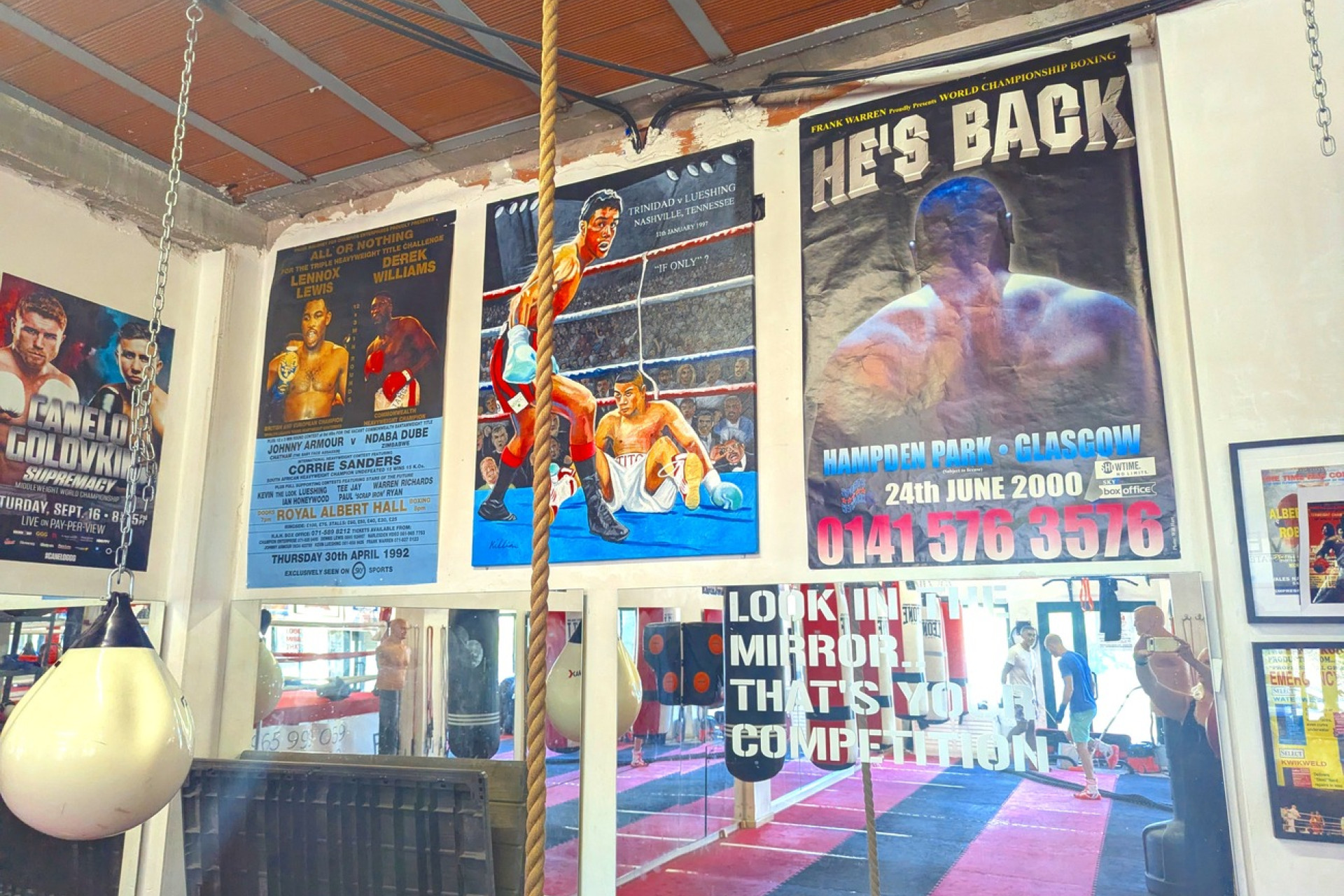 Resale - Commercial - Villamartin - La Fuente