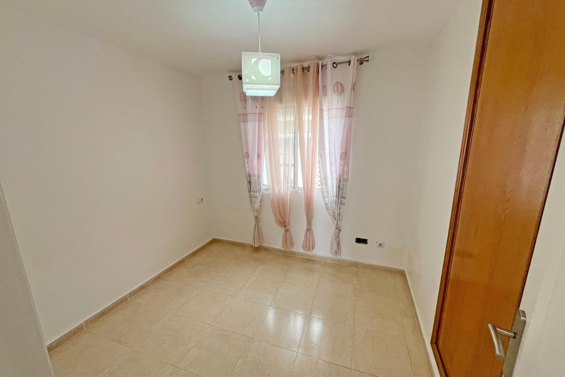 Resale - Duplex - San Miguel de Salinas - Las Filipinas