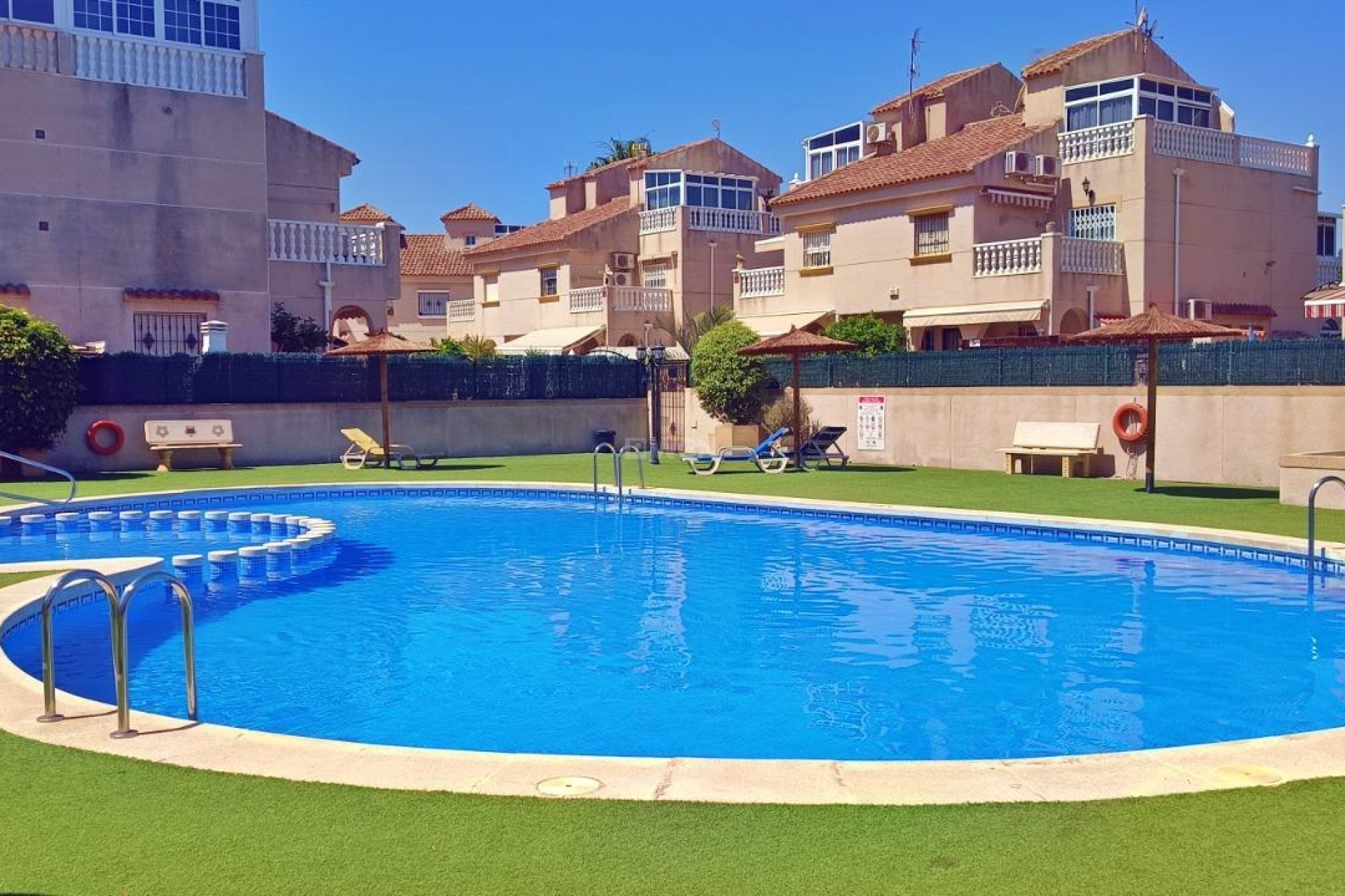 Resale - Duplex - Torrevieja - Carrefour