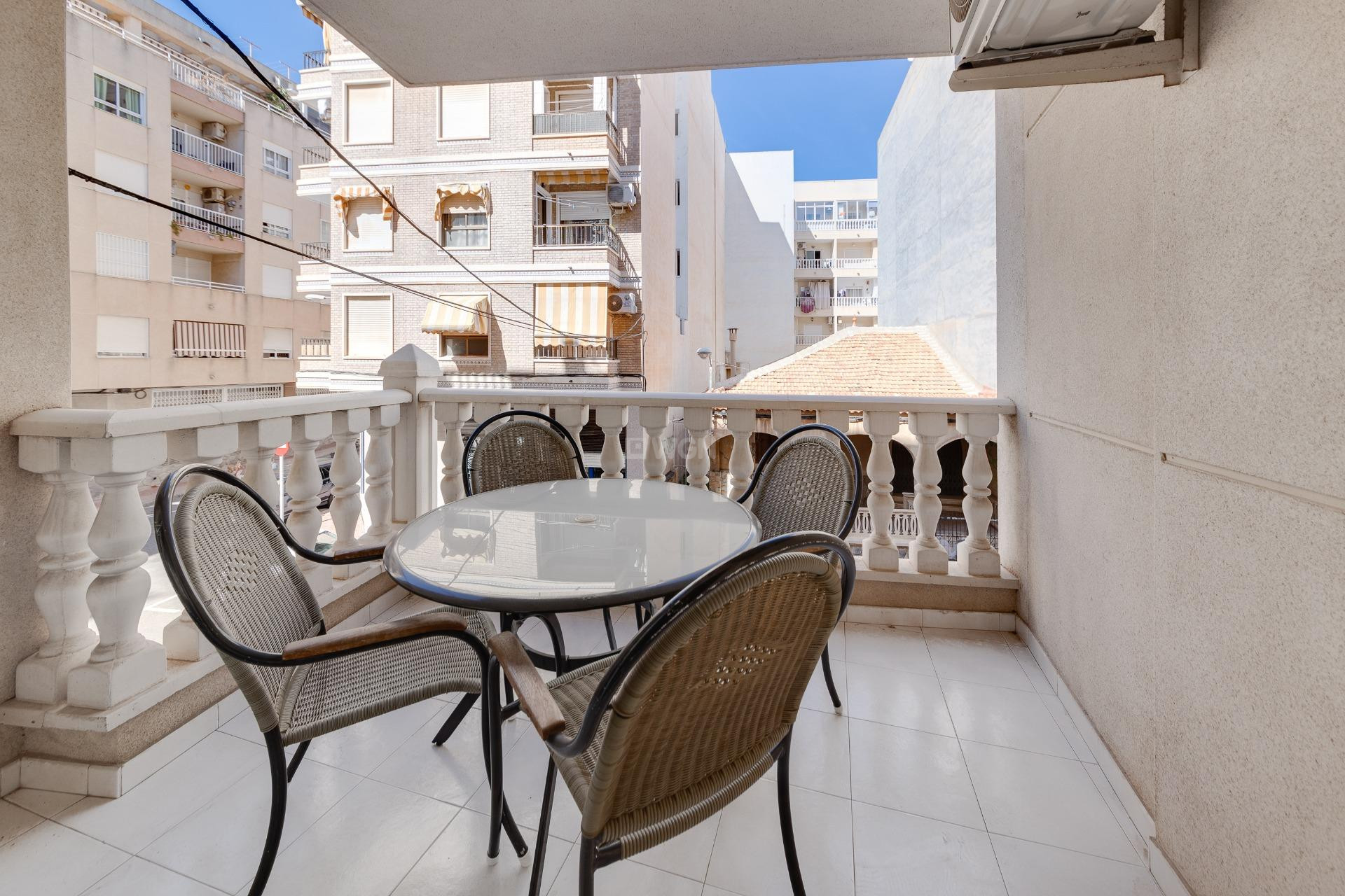 Resale - Duplex - Torrevieja - Playa de los Locos