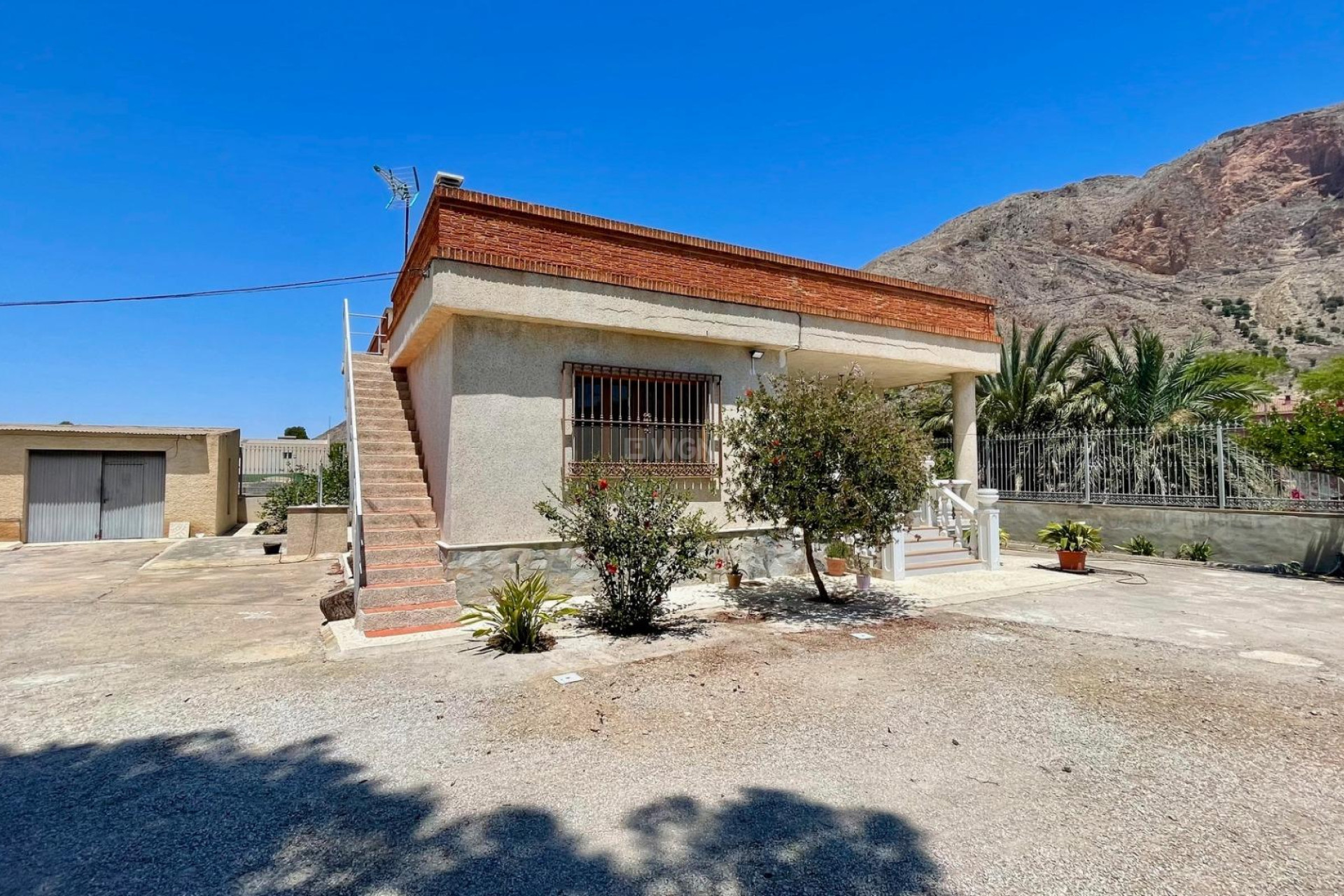 Resale - Finca - Redován - La Cruz