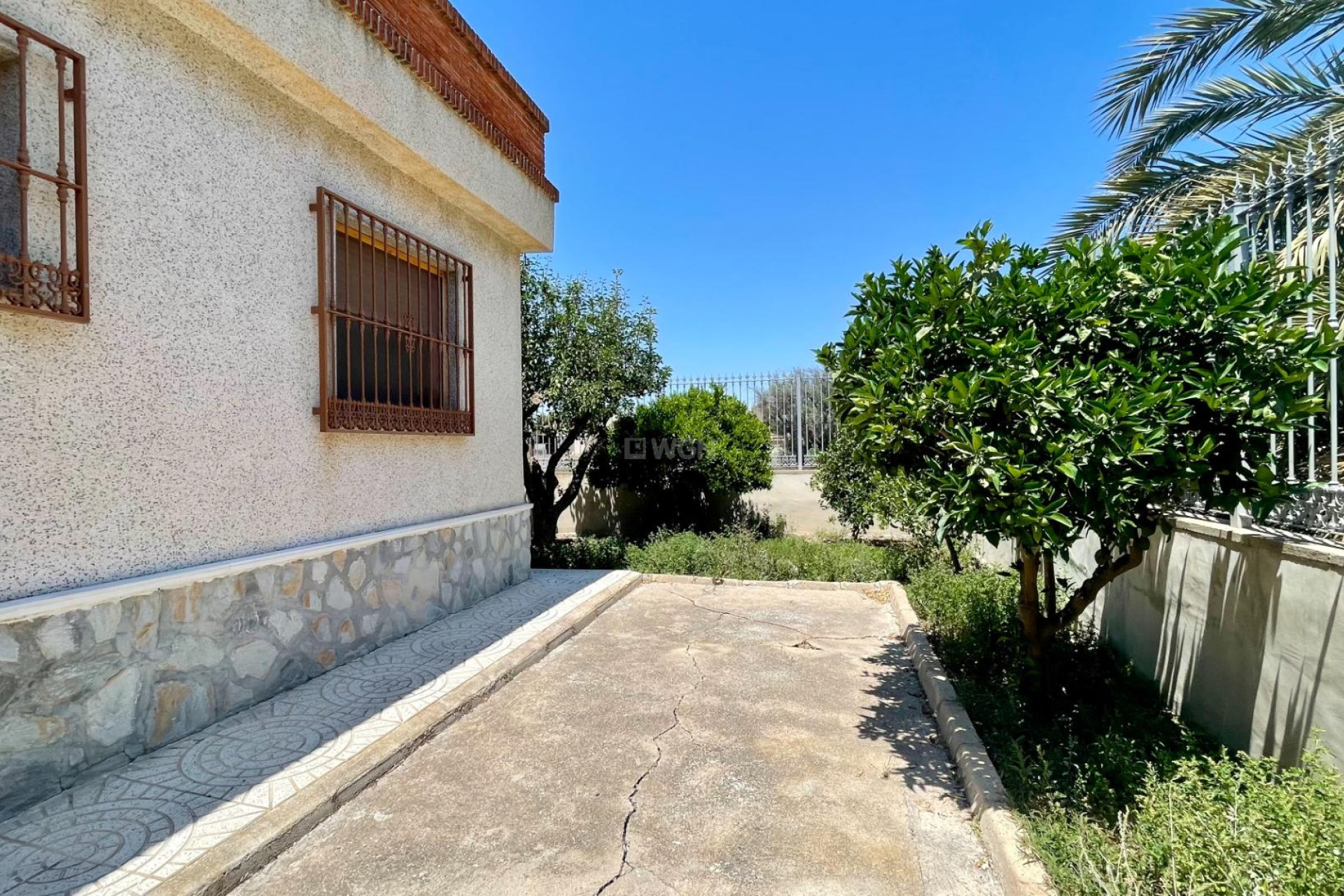 Resale - Finca - Redován - La Cruz