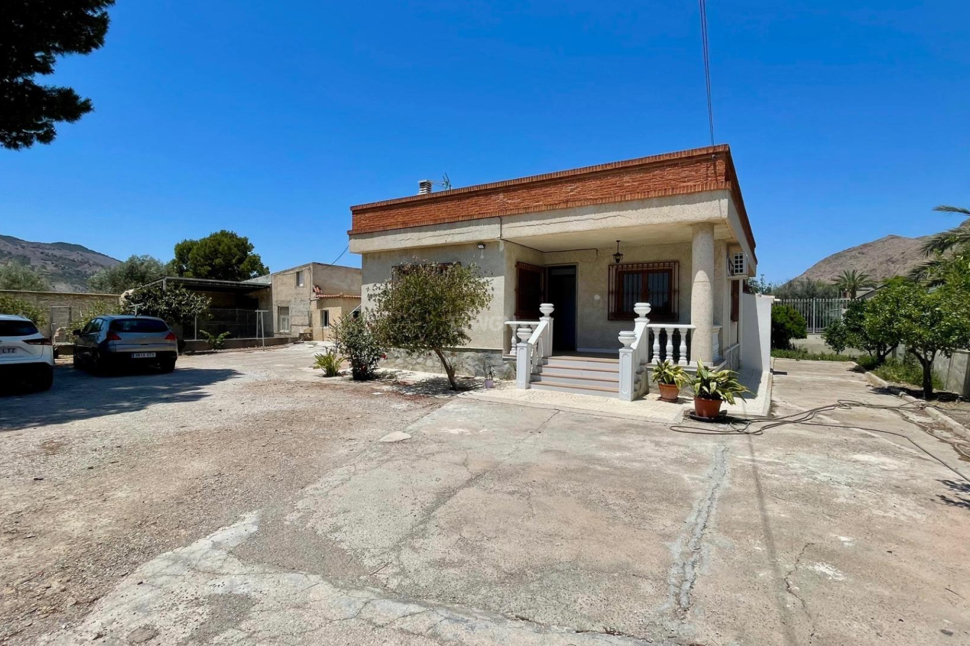 Resale - Finca - Redován - La Cruz