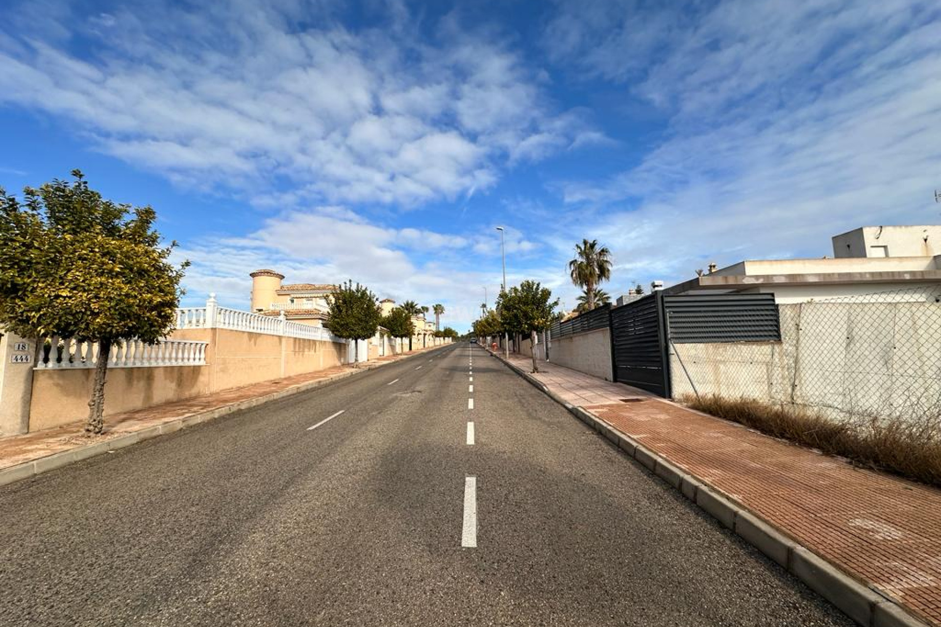 Resale - Land - La Marina - Costa Blanca