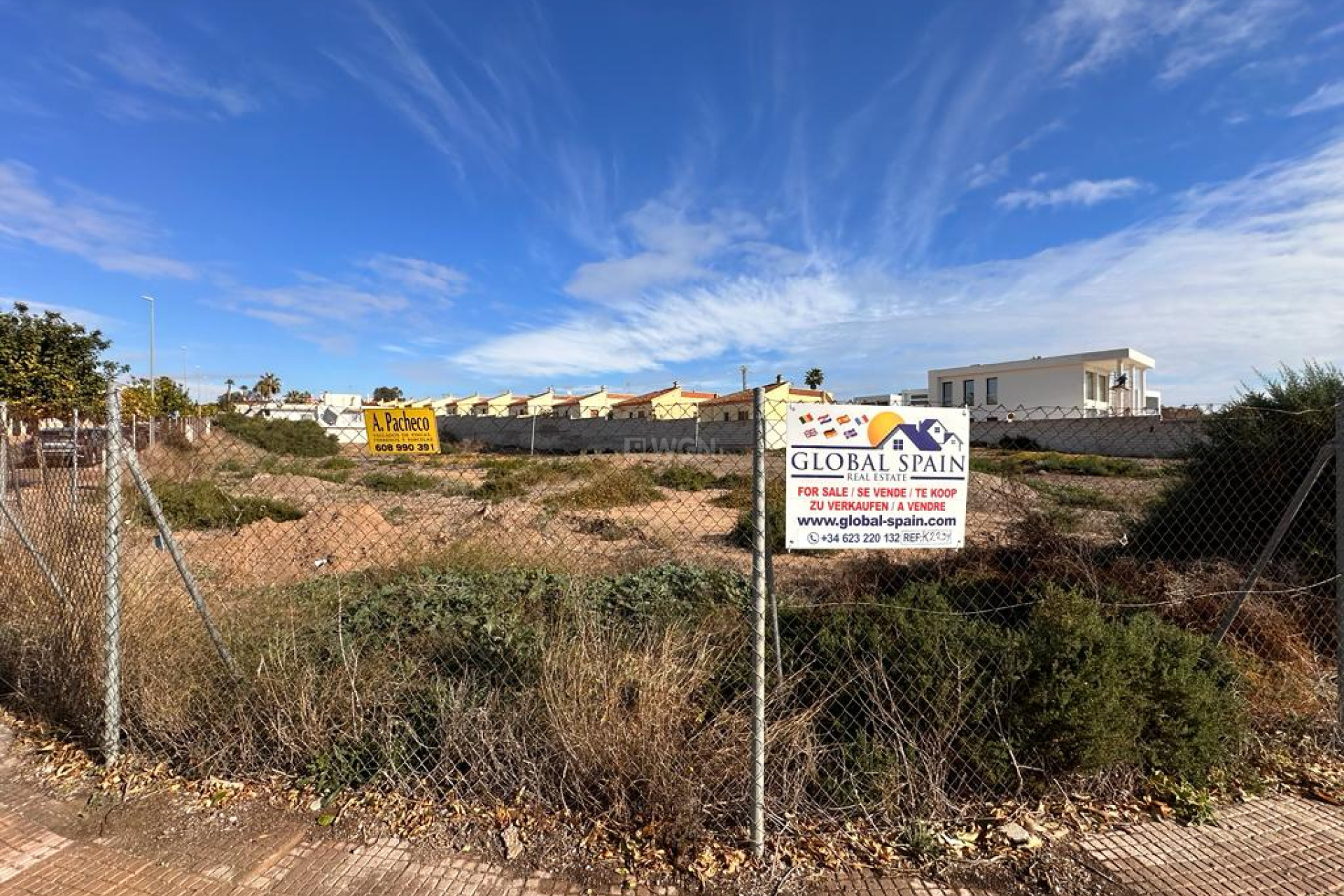 Resale - Land - La Marina - Costa Blanca