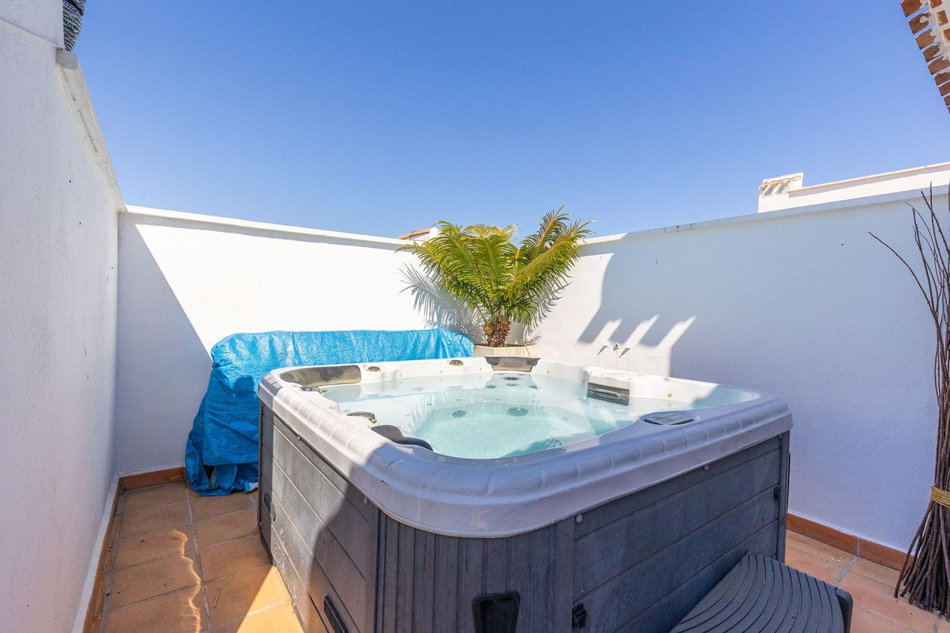 Resale - Penthouse - Banos y Mendigo - El Valle Golf Resort