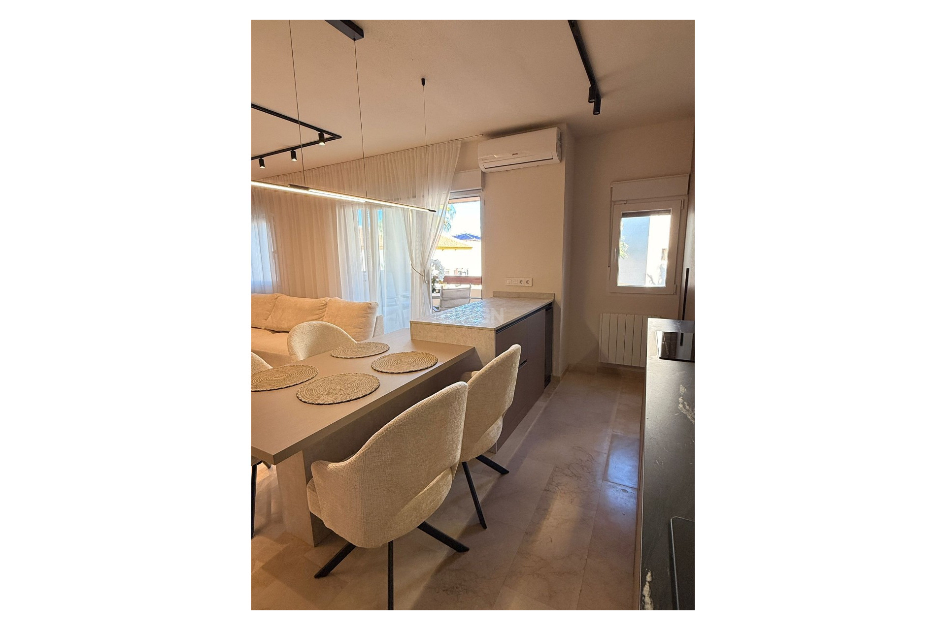 Resale - Penthouse - Las Ramblas Golf - Inland