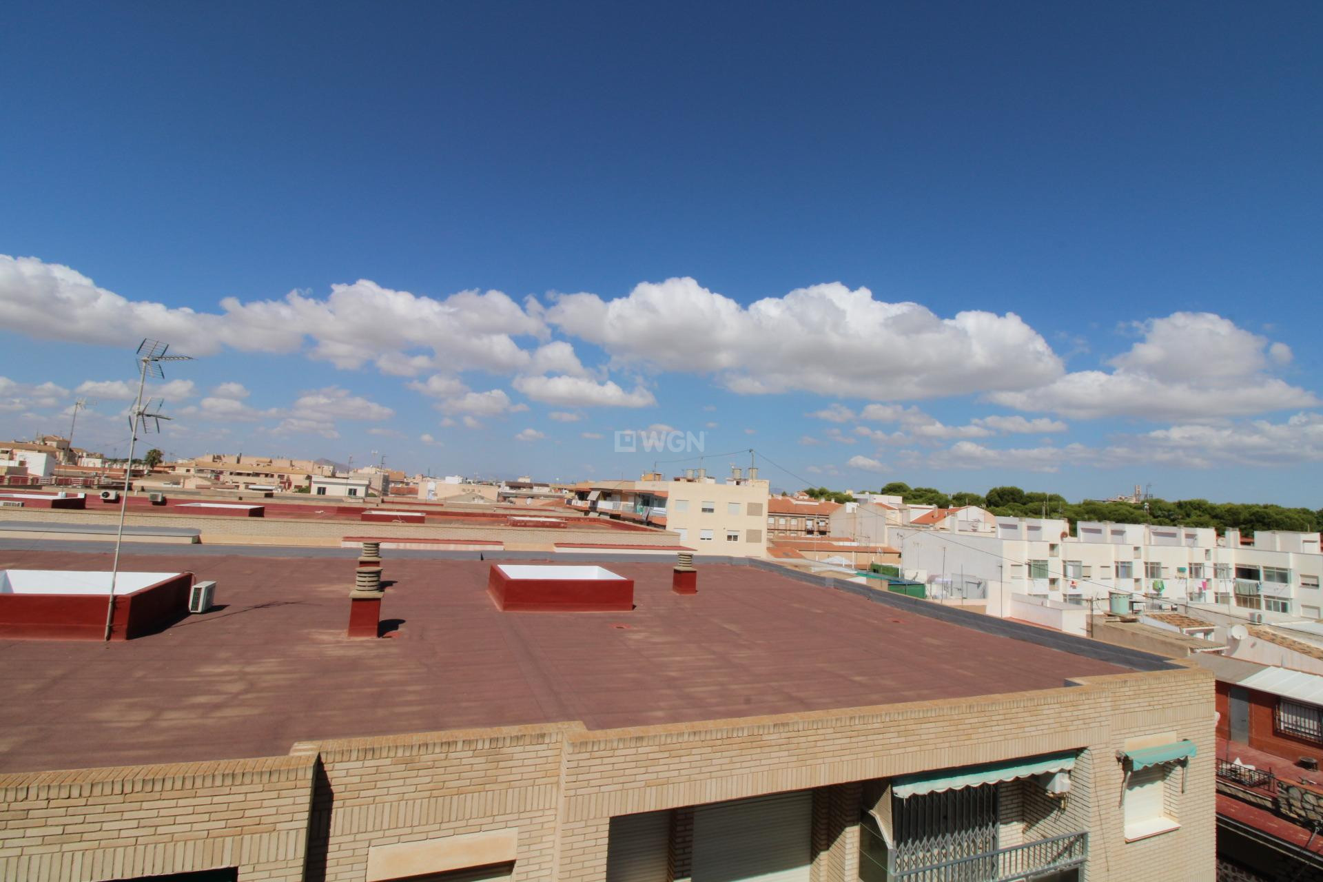 Resale - Penthouse - Lo Pagan - Villananitos