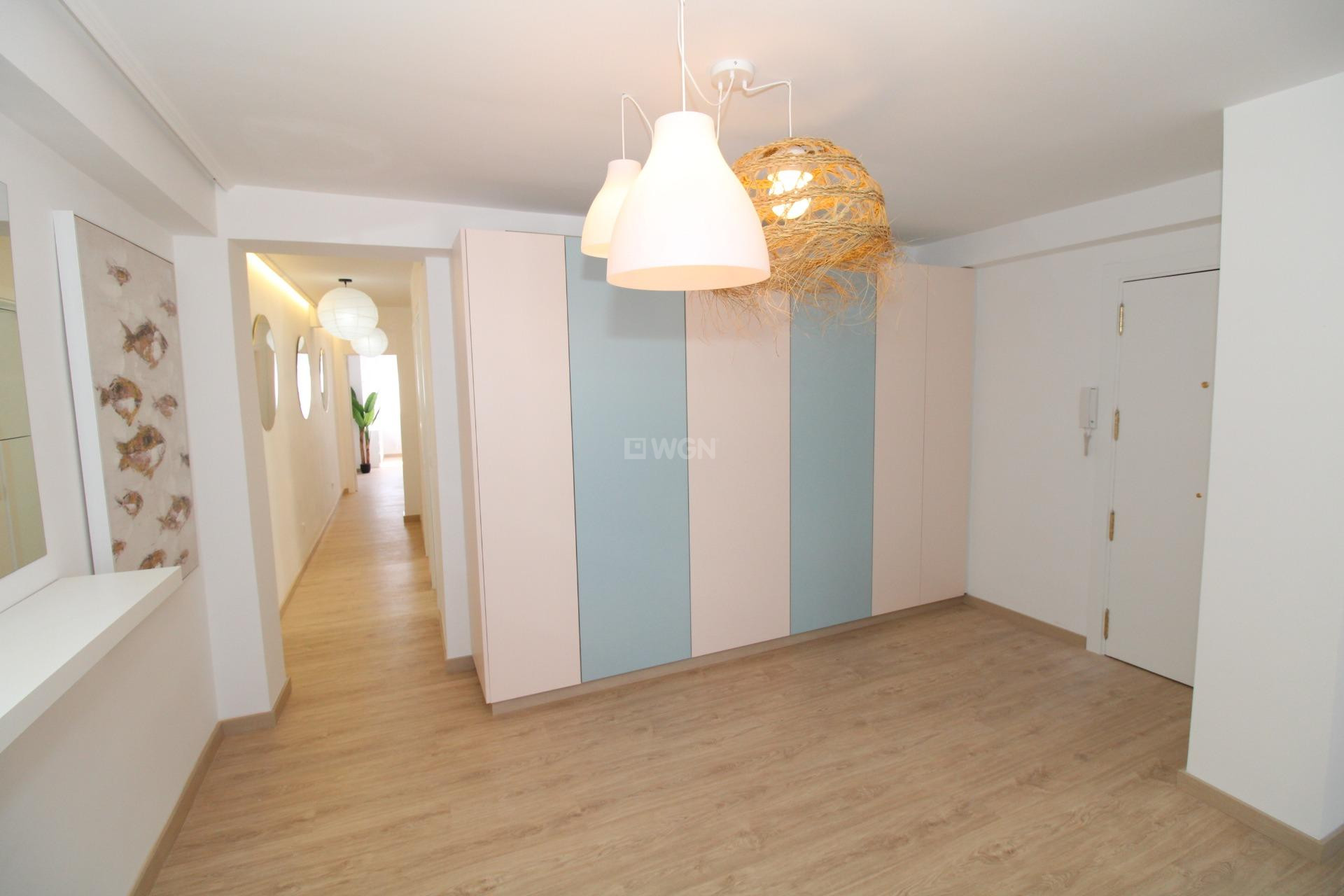 Resale - Penthouse - Lo Pagan - Villananitos