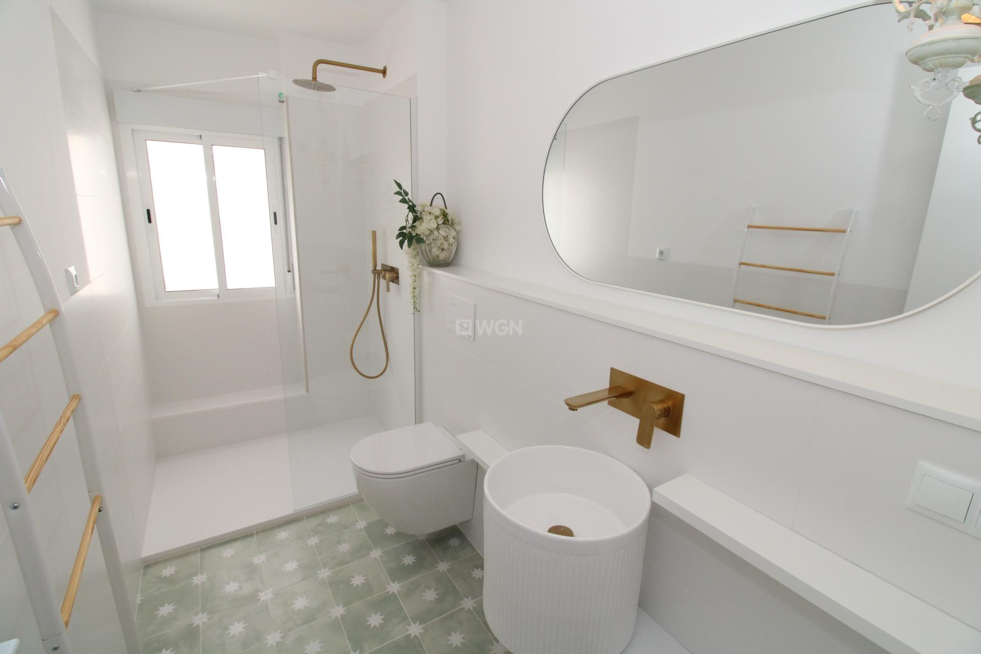 Resale - Penthouse - Lo Pagan - Villananitos