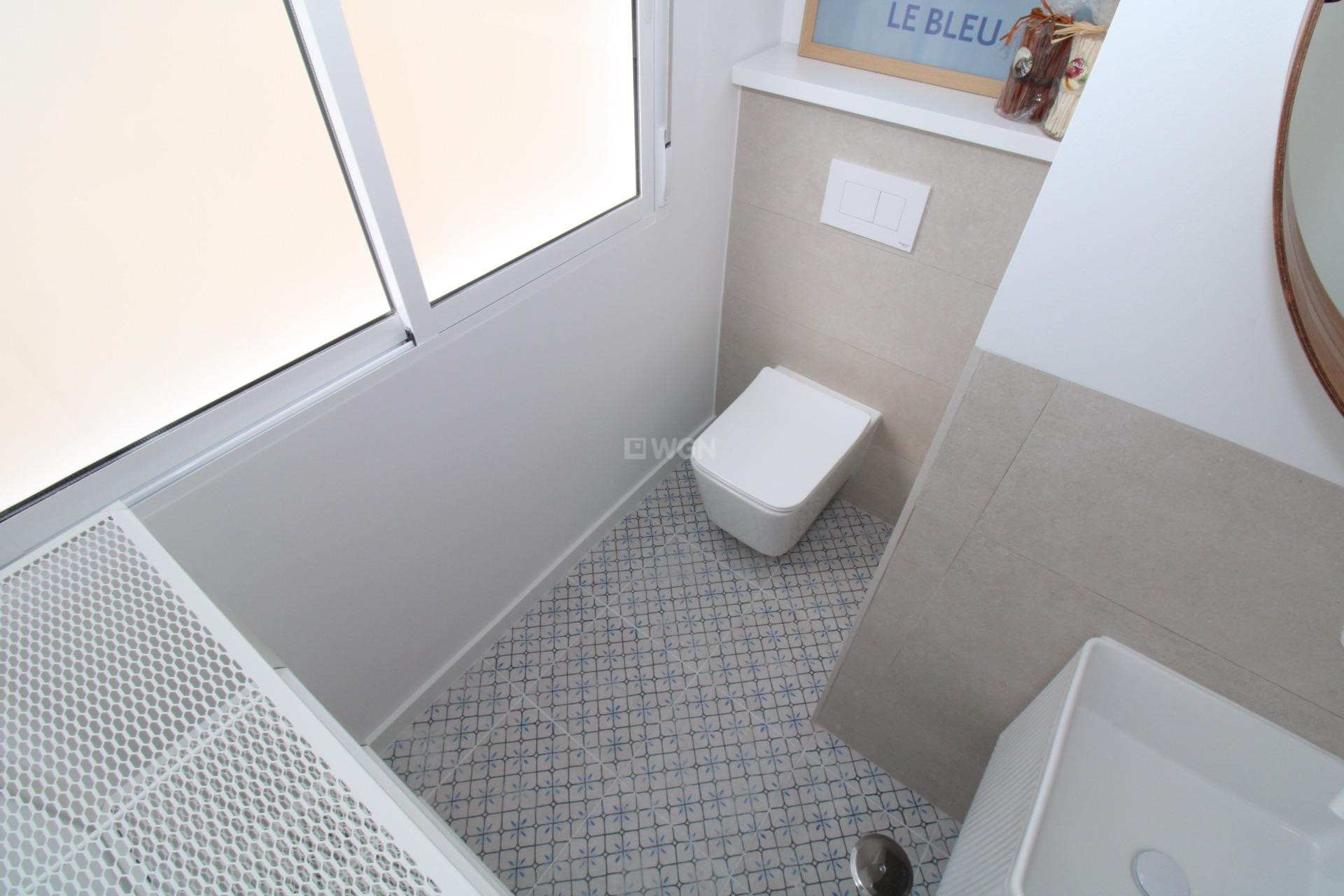 Resale - Penthouse - Lo Pagan - Villananitos