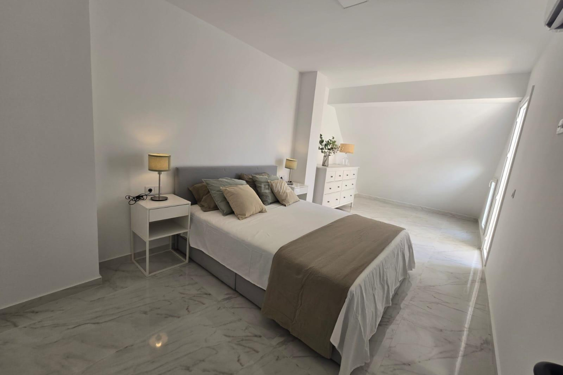 Resale - Penthouse - Torrevieja - Acequion