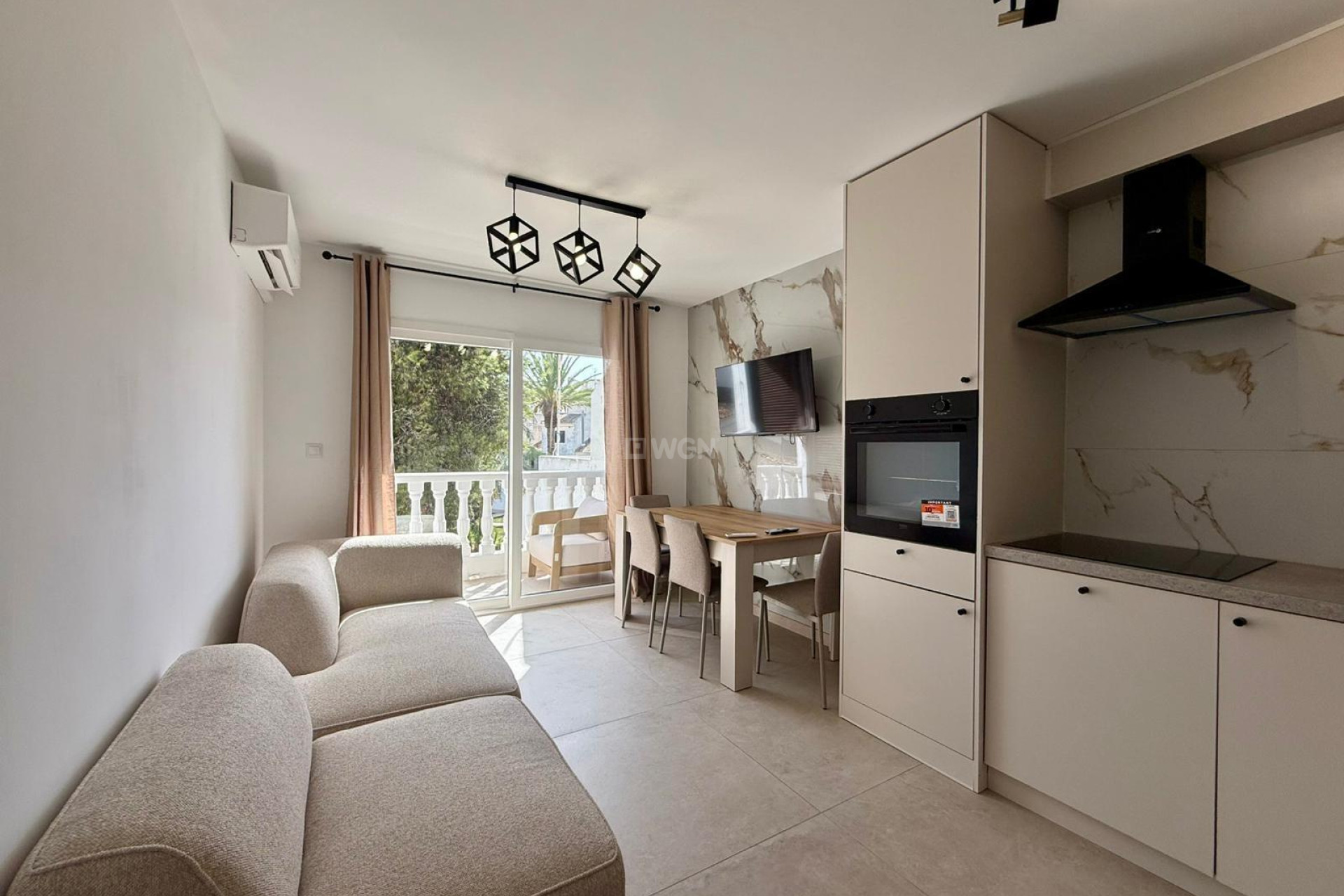 Resale - Penthouse - Torrevieja - Calas Blanca
