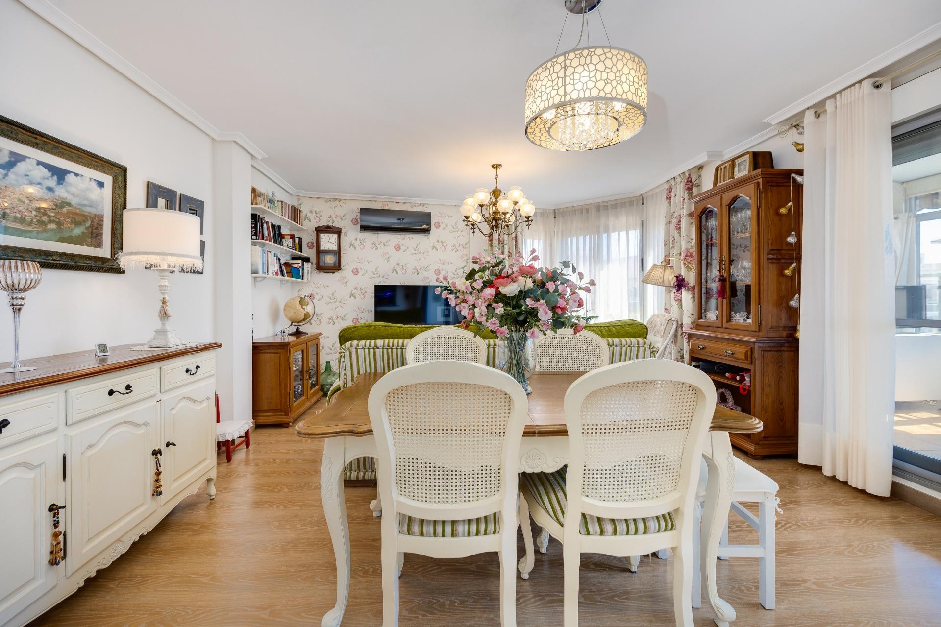 Resale - Penthouse - Torrevieja - Centro