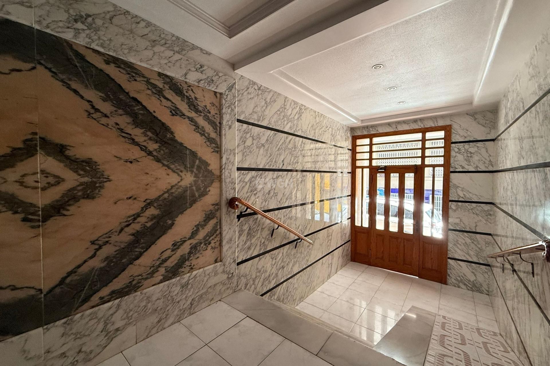 Resale - Penthouse - Torrevieja - Estacion De Autobuses
