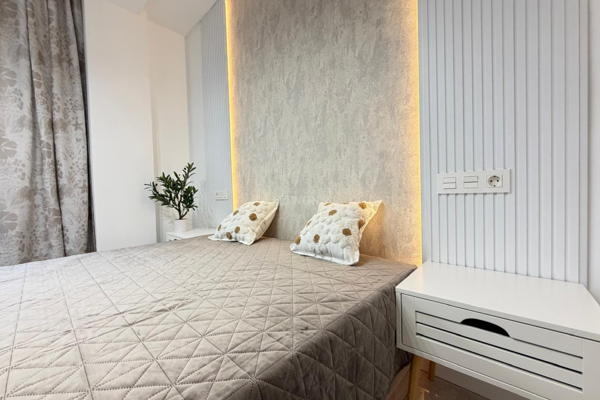 Resale - Penthouse - Torrevieja - Estacion De Autobuses