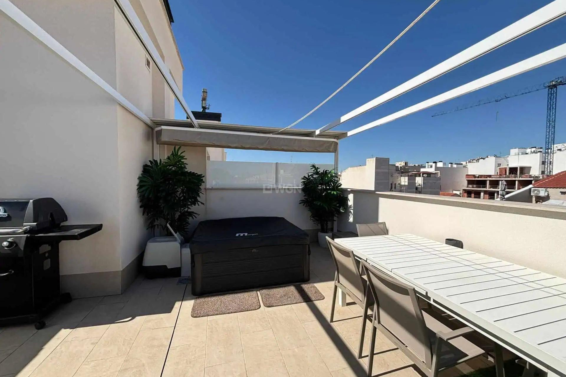 Resale - Penthouse - Torrevieja - Las Piscinas Naturales