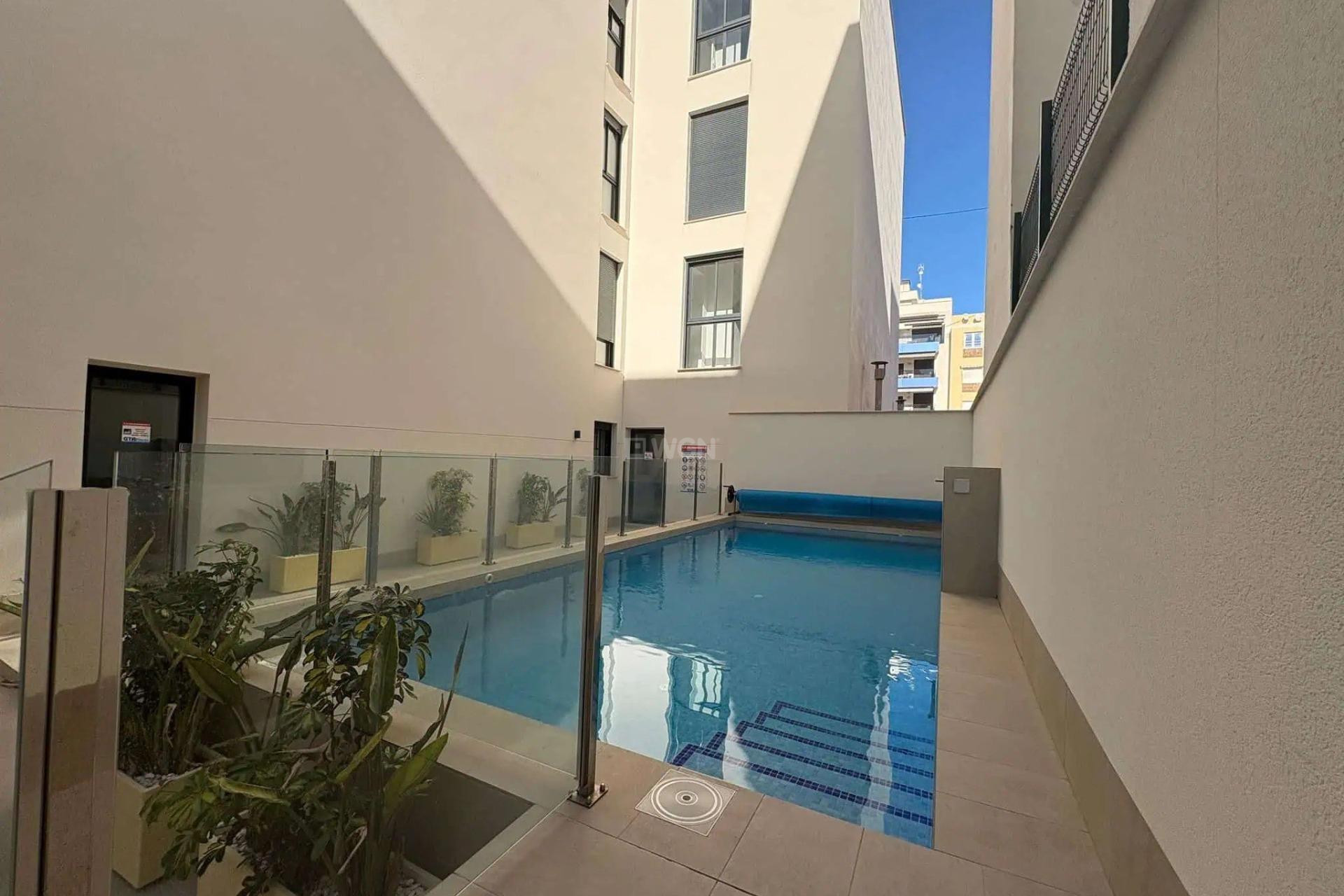 Resale - Penthouse - Torrevieja - Las Piscinas Naturales