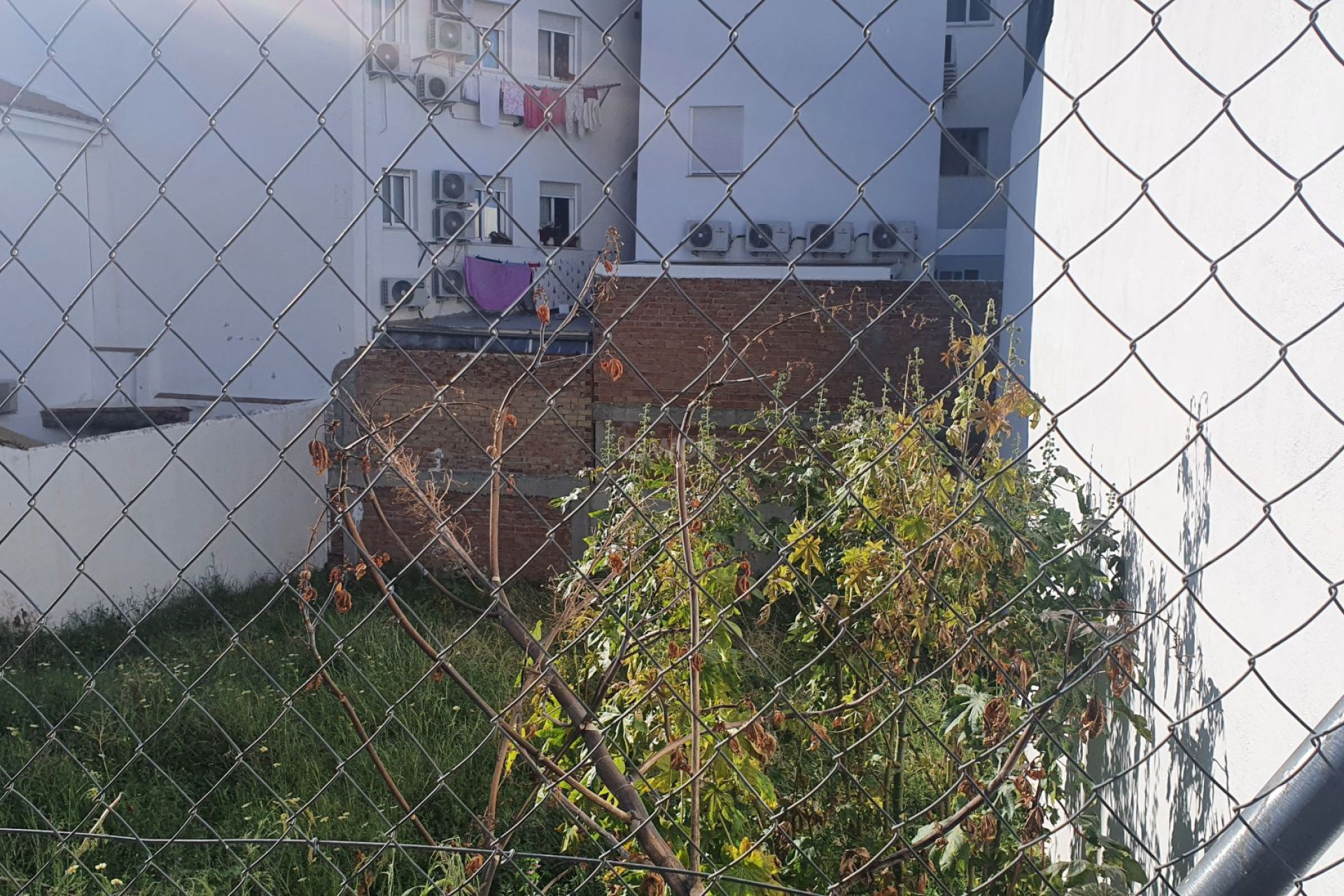 Resale - Plot / Land - Alhaurin el Grande - Inland